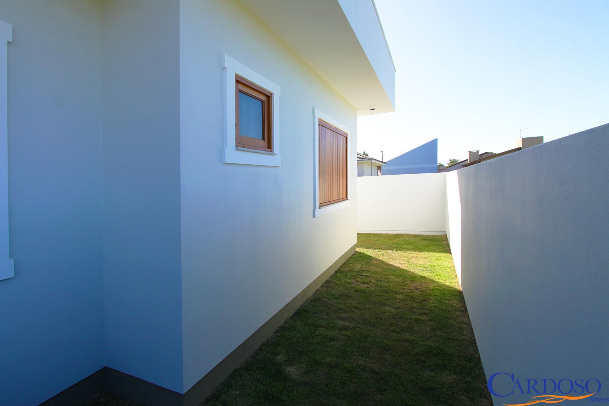 Casa à venda com 3 quartos, 116m² - Foto 10