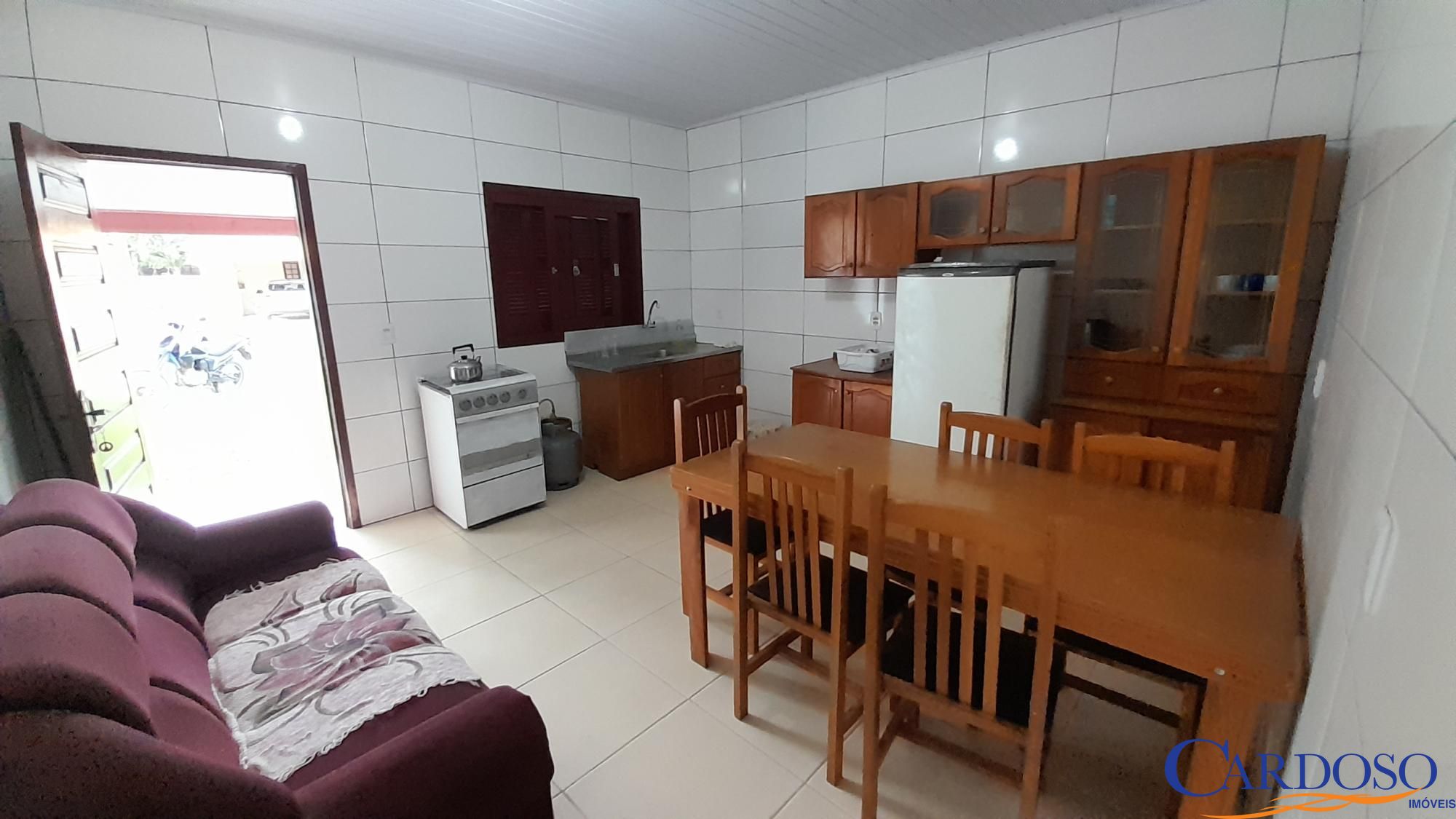 Casa à venda com 4 quartos, 90m² - Foto 12