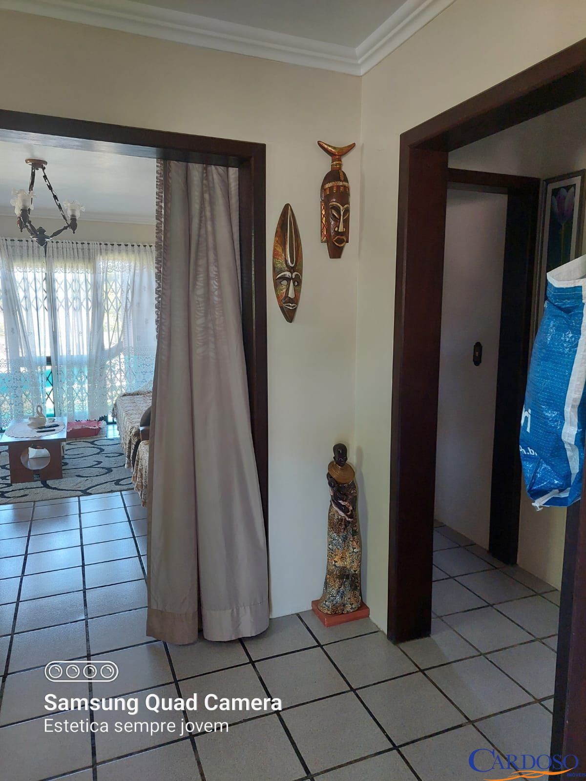 Casa à venda com 3 quartos, 154m² - Foto 4