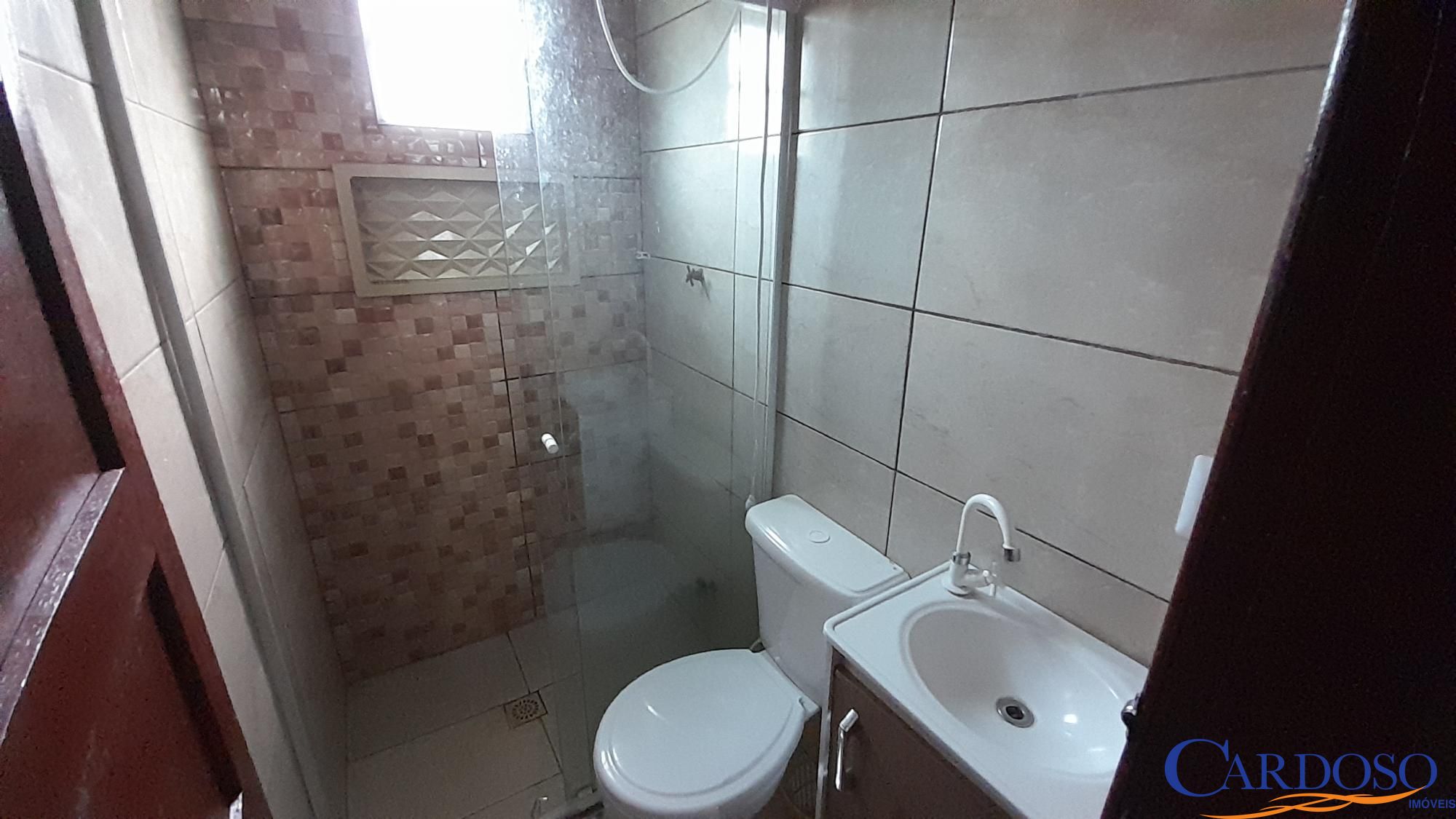 Casa à venda com 4 quartos, 90m² - Foto 17