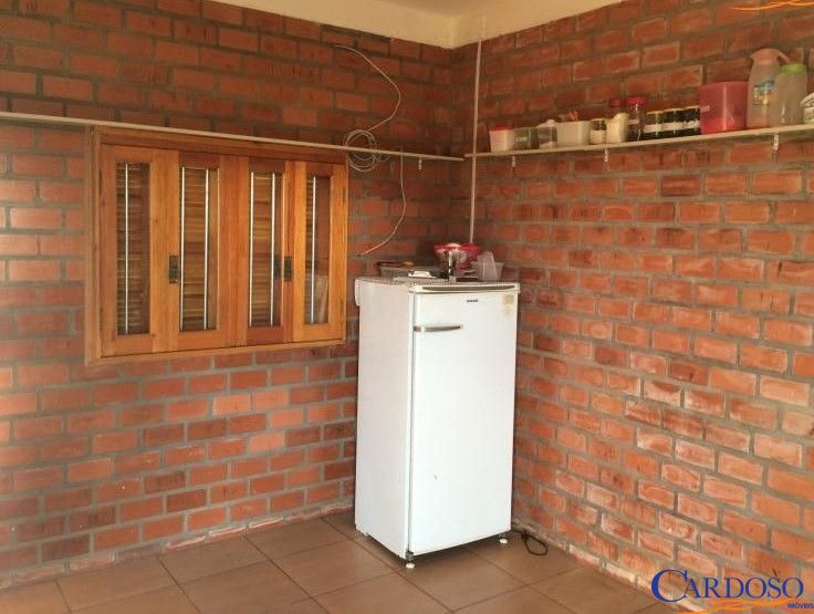 Casa à venda com 2 quartos, 50m² - Foto 15