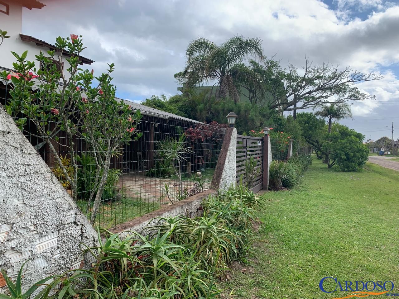 Casa, 4 quartos, 270 m² - Foto 24