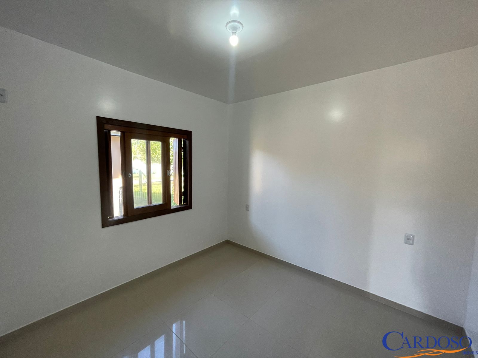 Casa à venda com 3 quartos, 108m² - Foto 18