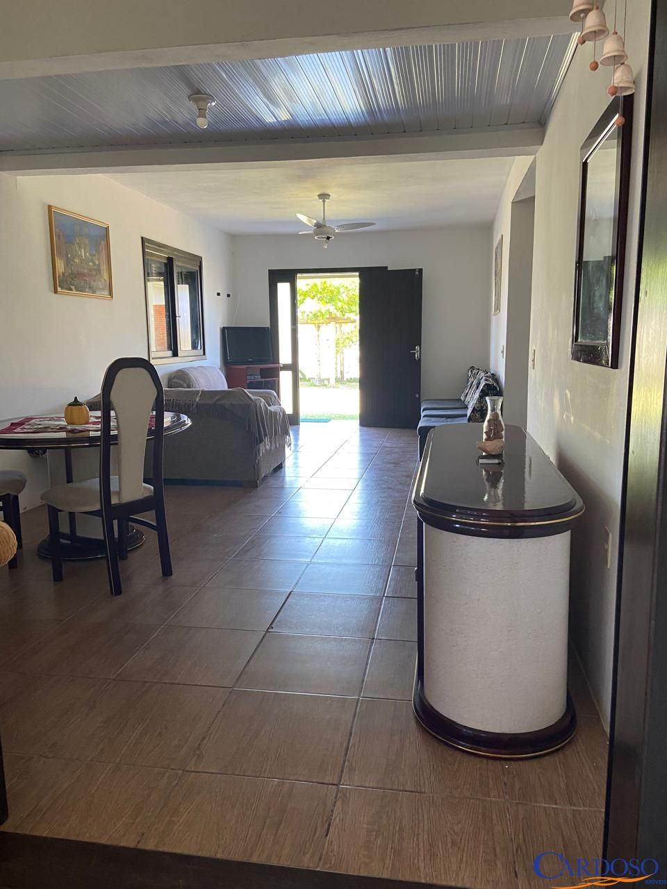 Casa com 4 Dormitórios à venda, 318 m² por R$ 680.000,00 Casa com 4 Dormitórios à venda, 318 m² por R$ 680.000,00