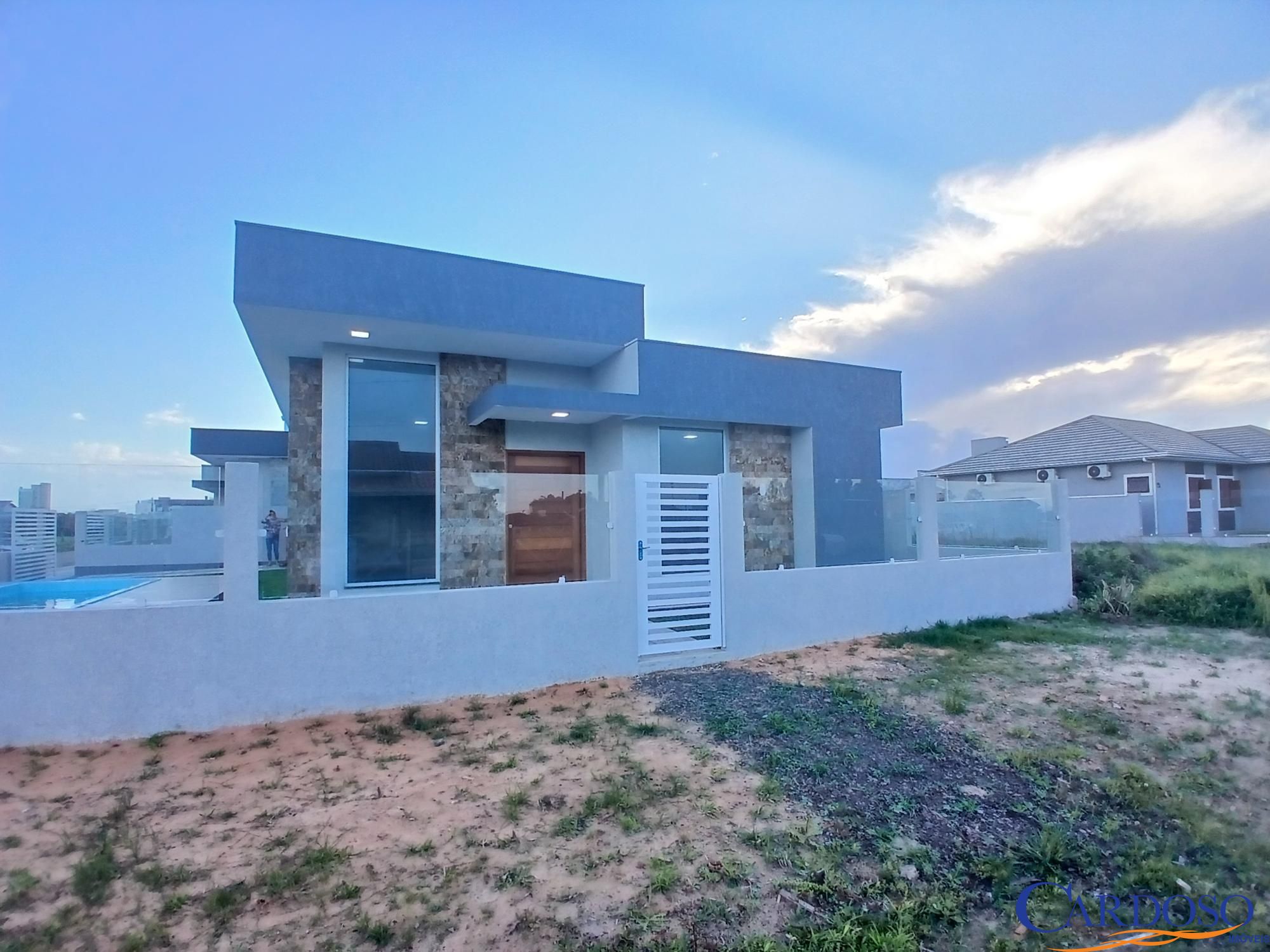 Casa à venda  no Camboim - Arroio do Sal, RS. Imóveis