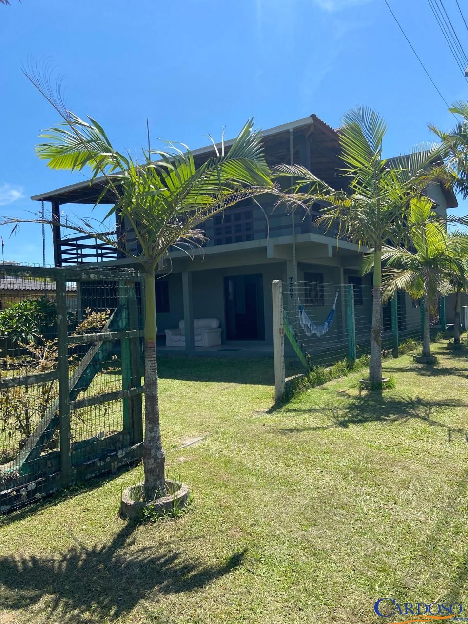 Casa com 4 Dormitórios à venda, 318 m² por R$ 680.000,00 Casa com 4 Dormitórios à venda, 318 m² por R$ 680.000,00