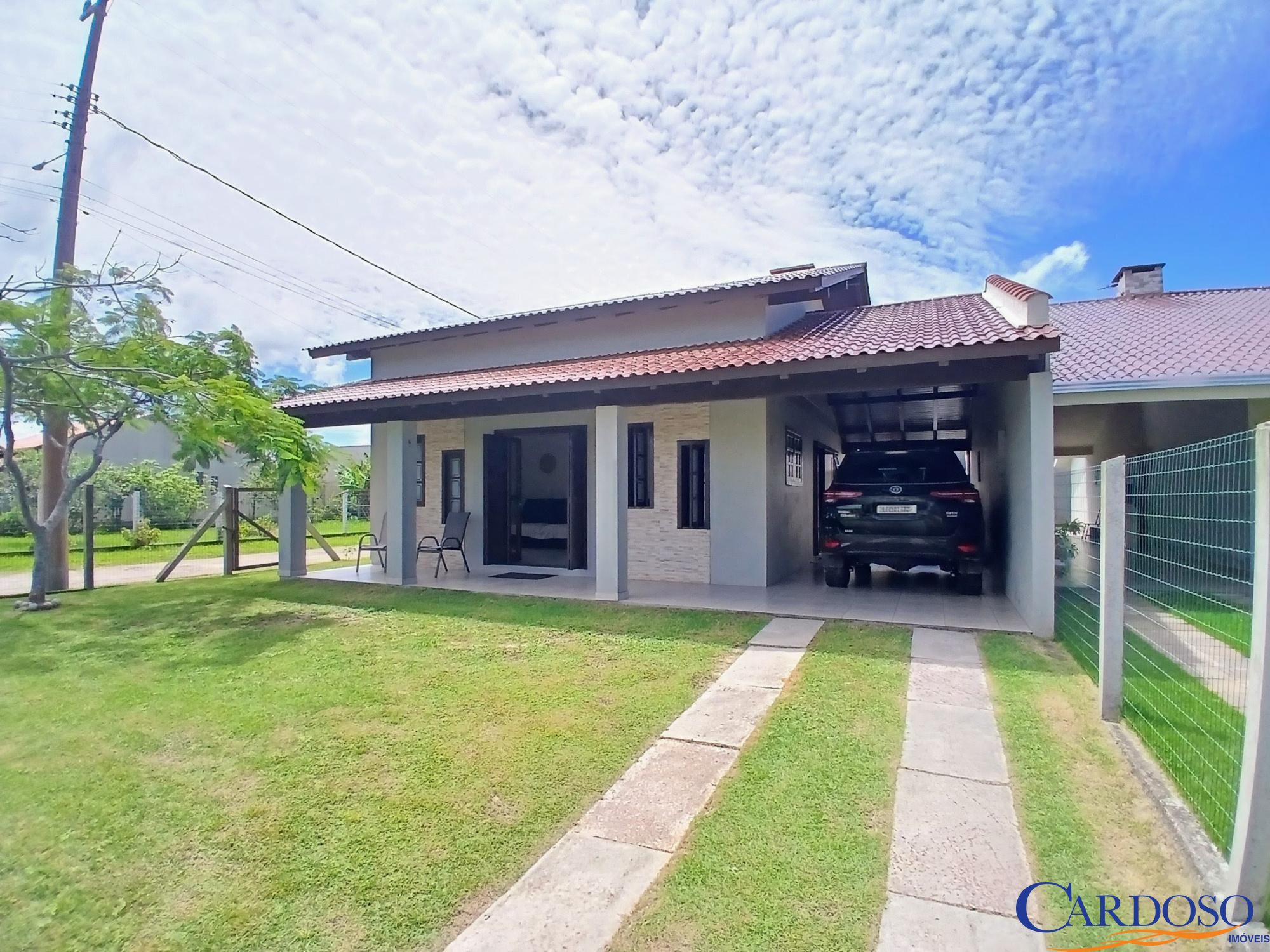 Casa à venda  no Paraíso - Torres, RS. Imóveis