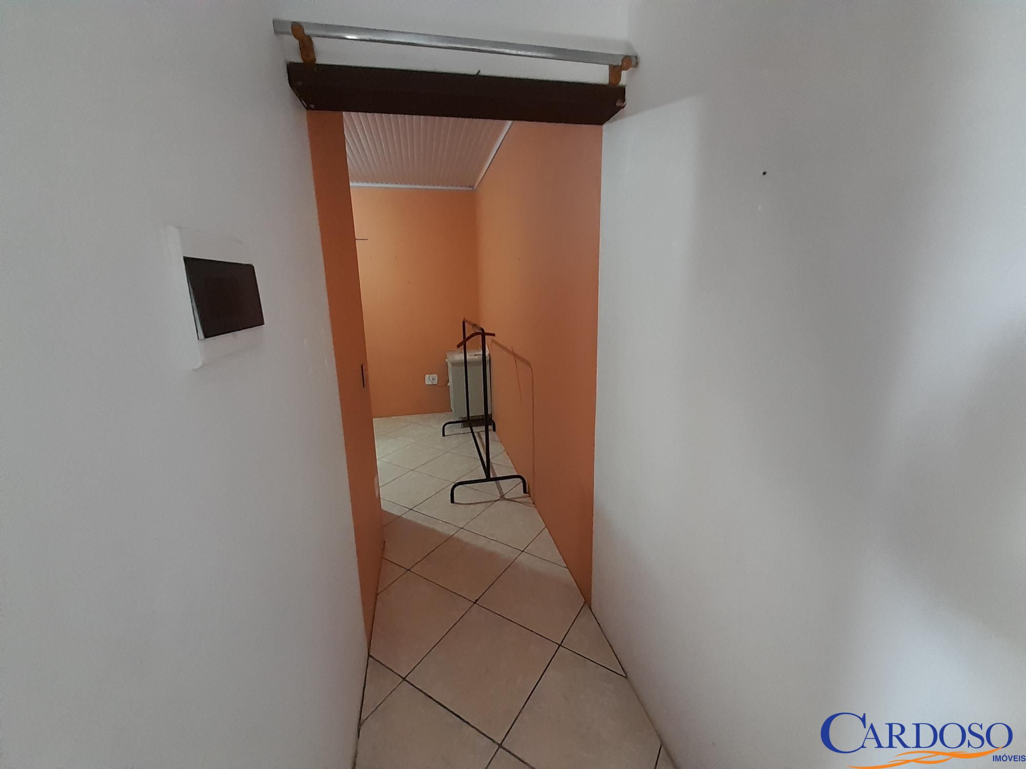 Casa à venda com 4 quartos, 200m² - Foto 21