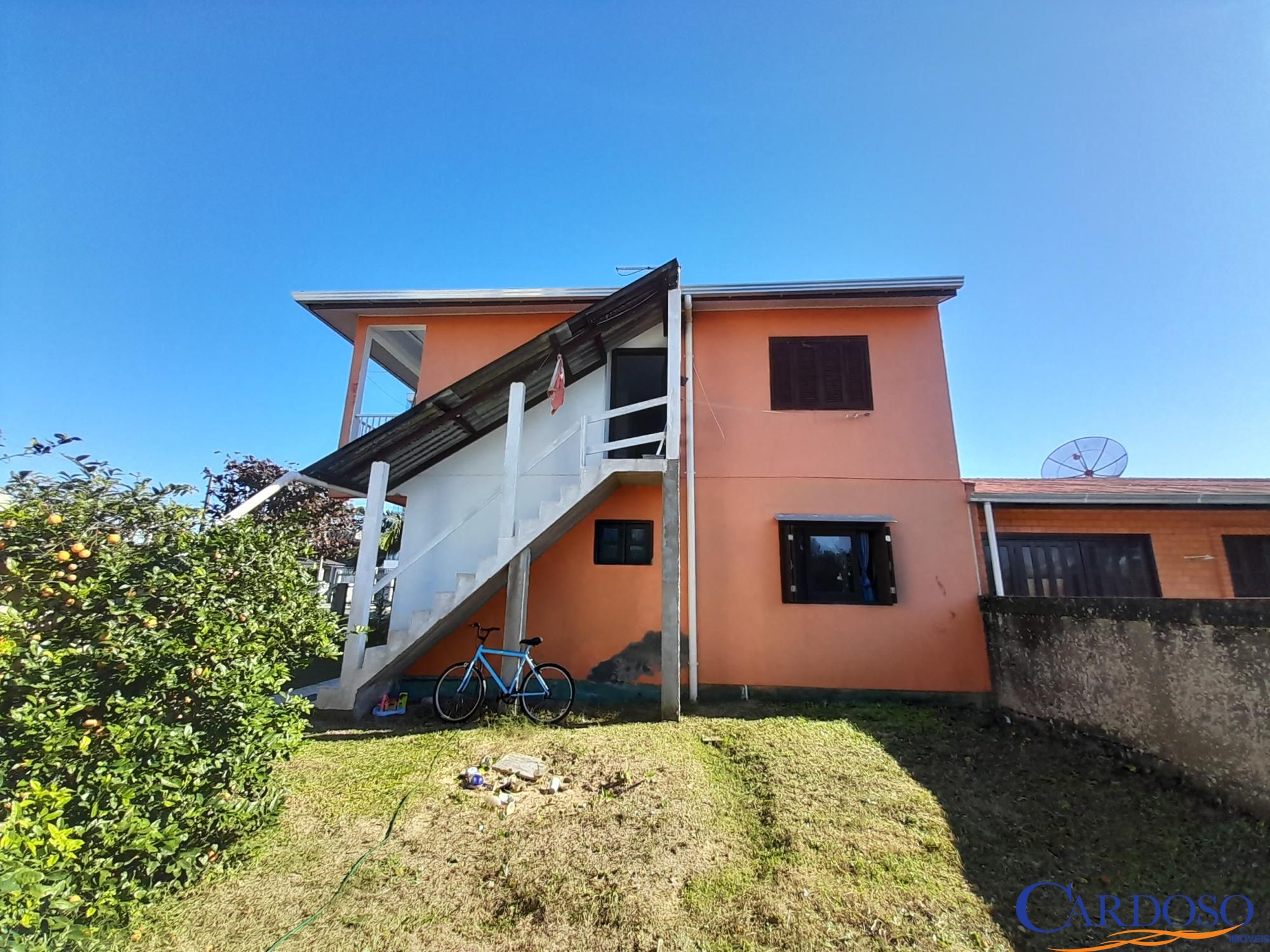 Casa à venda com 4 quartos, 200m² - Foto 14