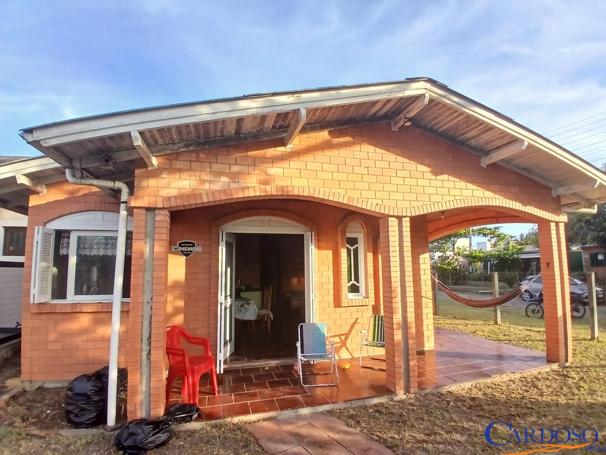 Casa à venda  no Balneário Atlântico - Arroio do Sal, RS. Imóveis
