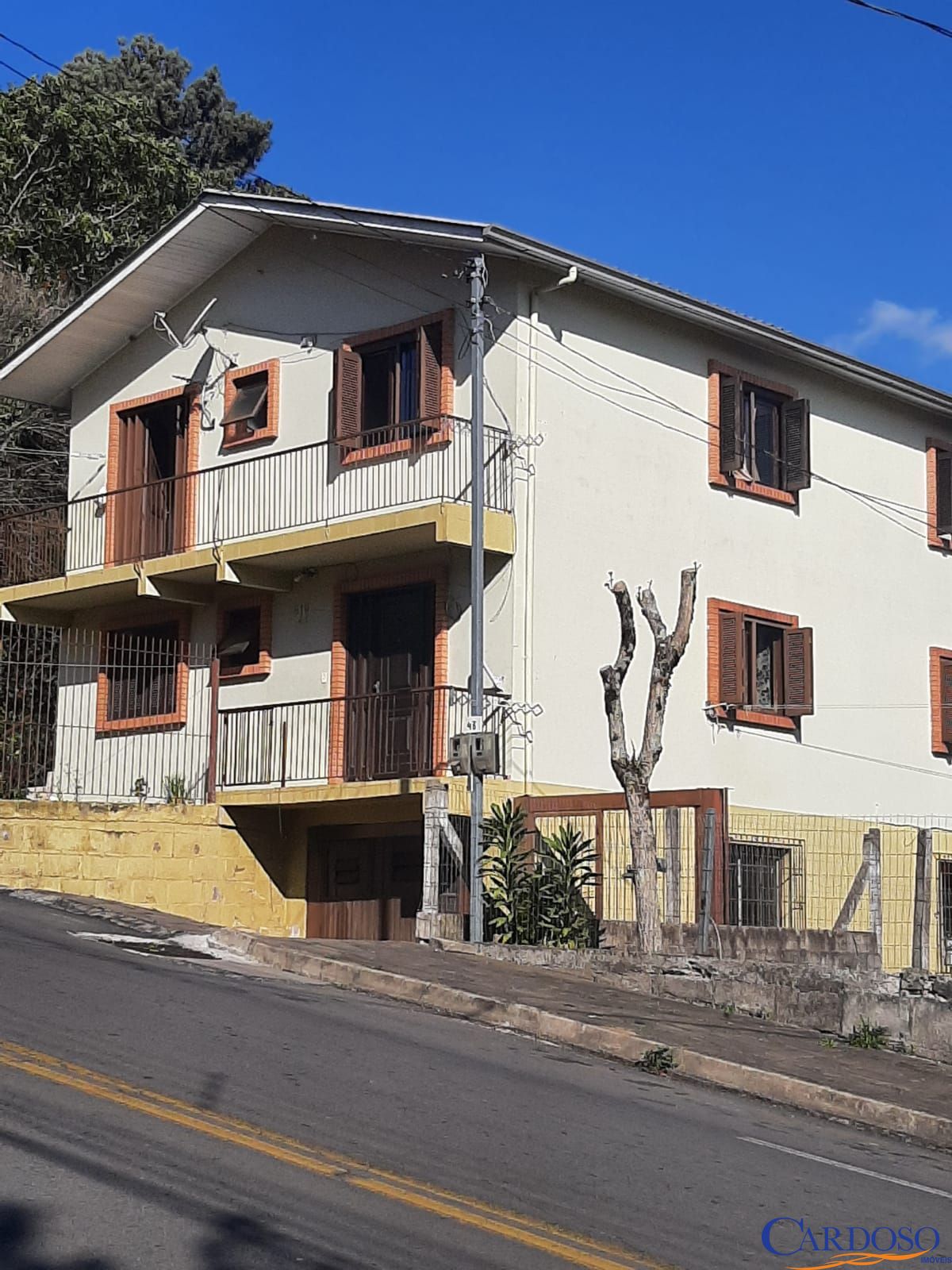 Prédio comercial/residencial à venda  no Esplanada - Caxias do Sul, RS. Imóveis