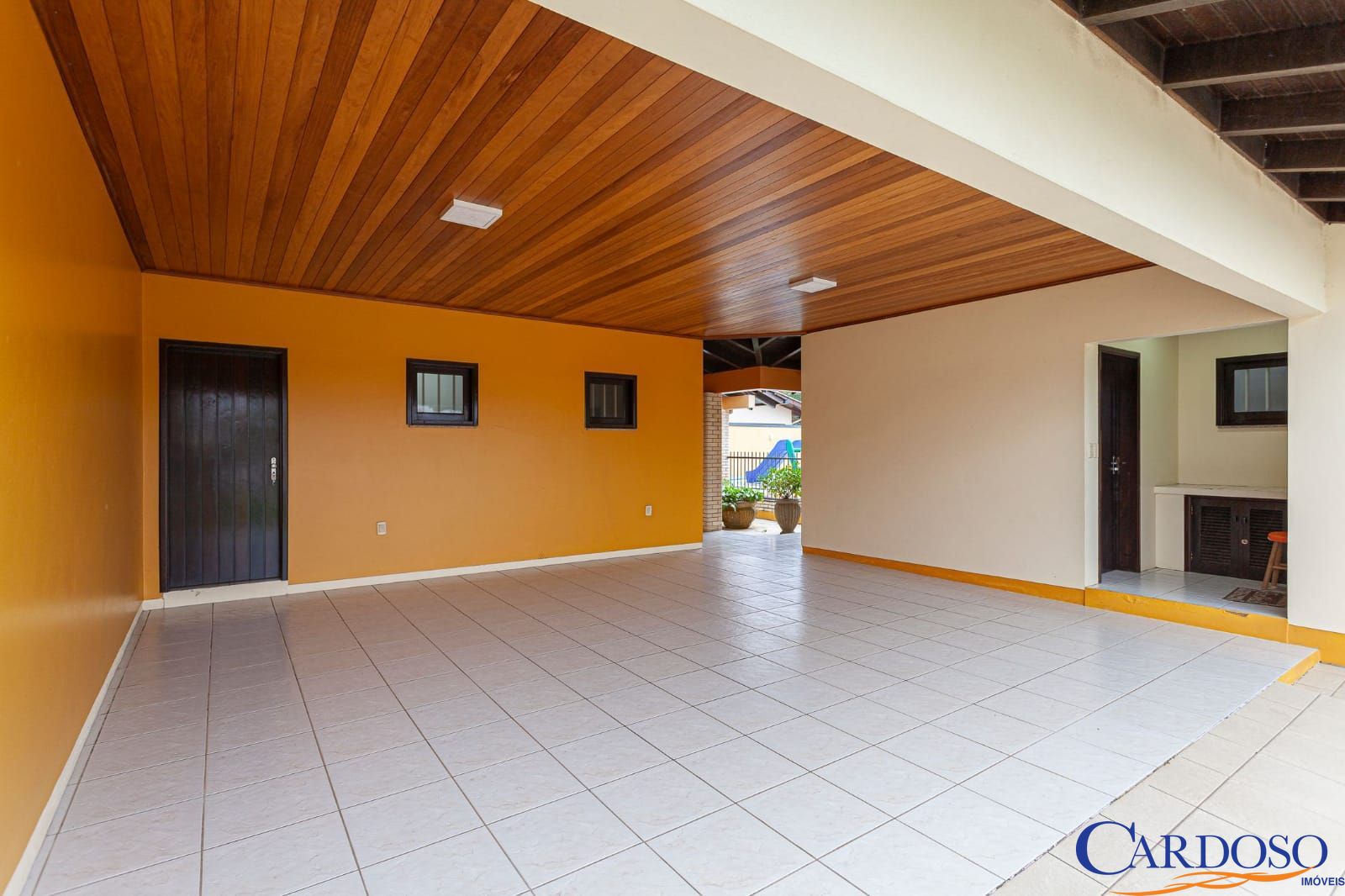 Casa à venda com 4 quartos, 335m² - Foto 24