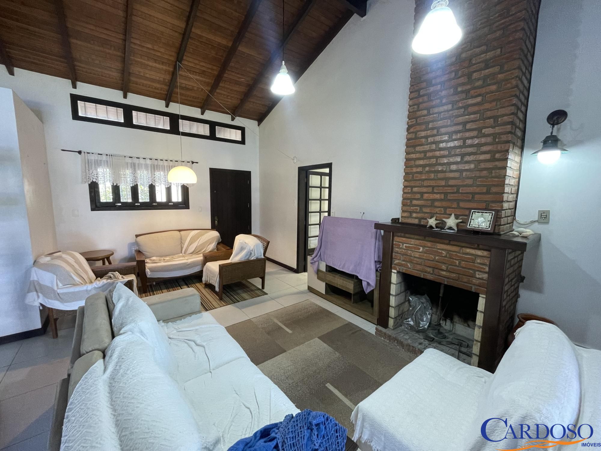 Casa à venda com 5 quartos, 234m² - Foto 12