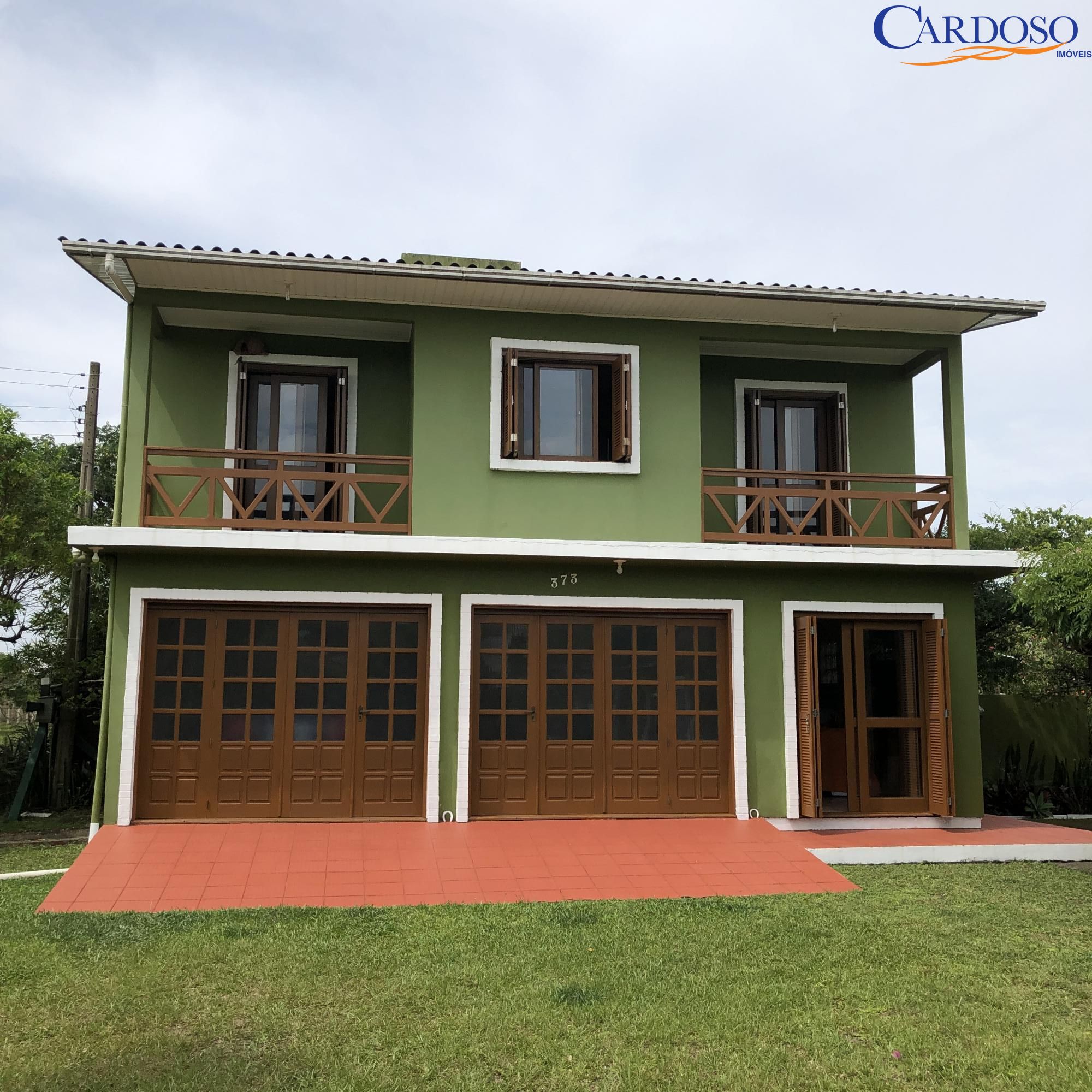 Casa à venda com 3 quartos, 100m² - Foto 2