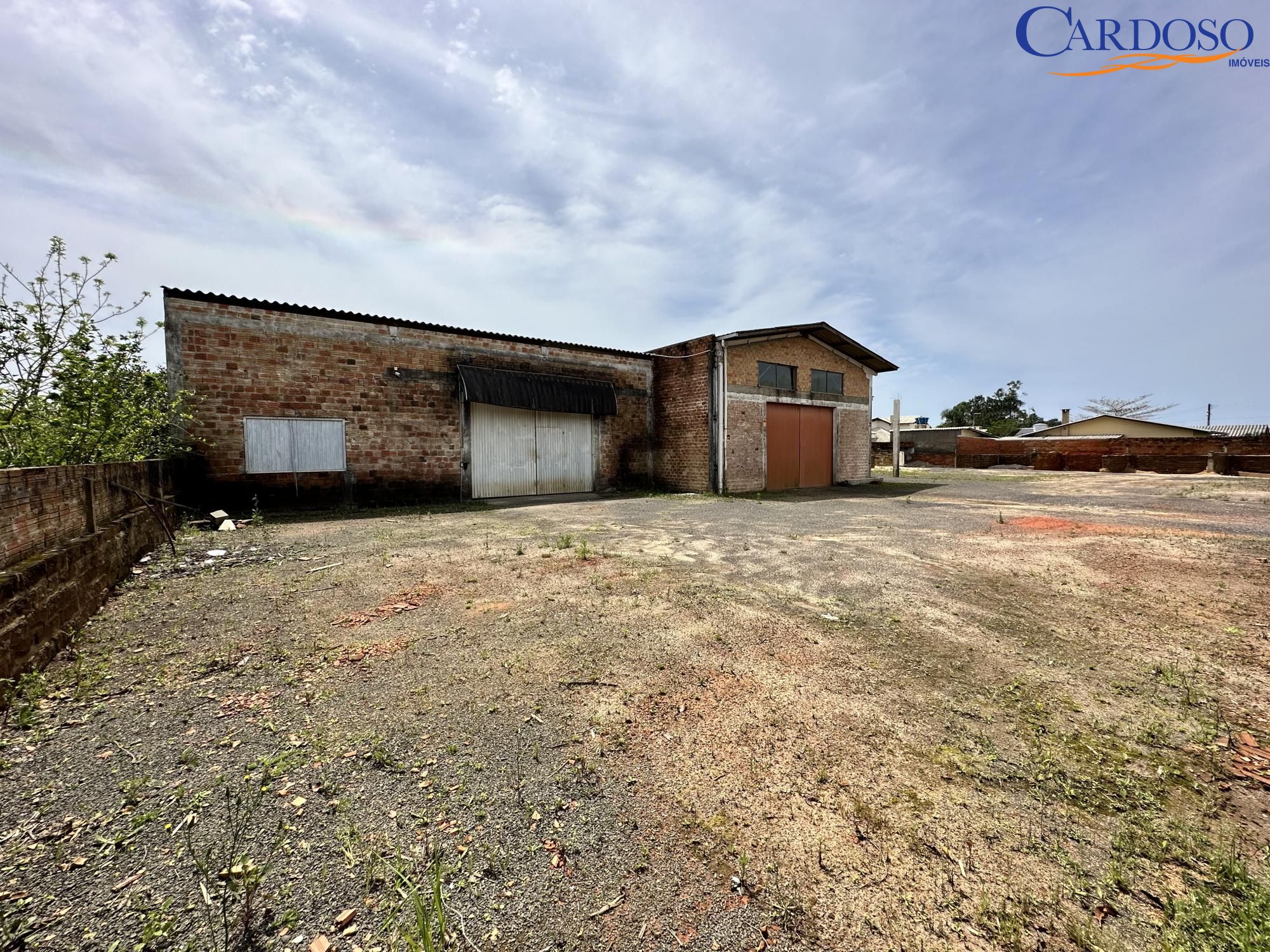 Depósito-Galpão-Armazém à venda com 2 quartos, 600m² - Foto 9