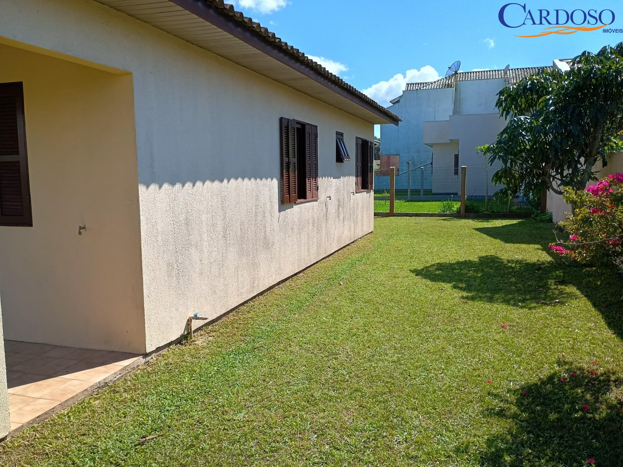 Casa à venda com 3 quartos, 92m² - Foto 12