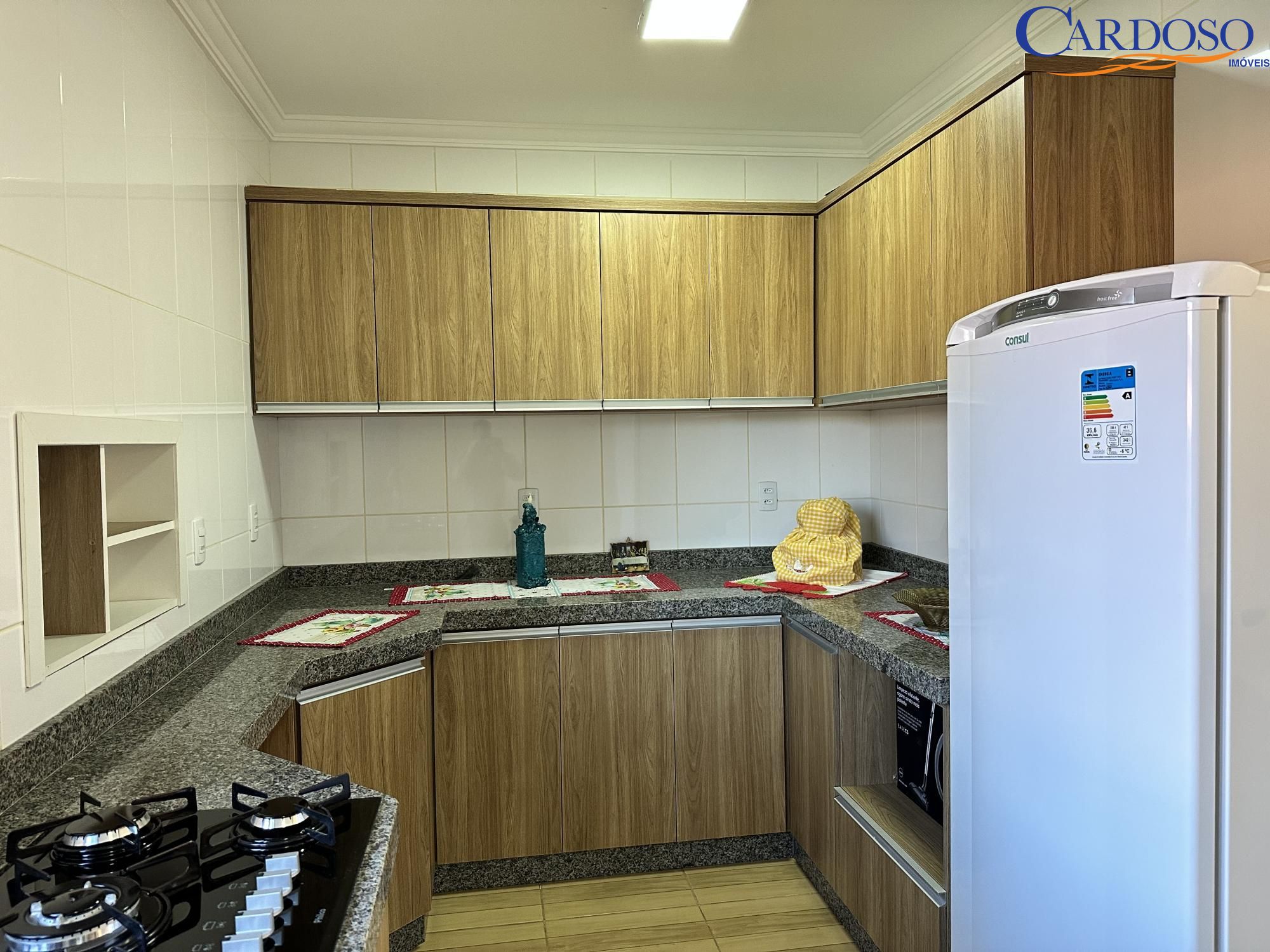 Casa à venda com 4 quartos, 410m² - Foto 8