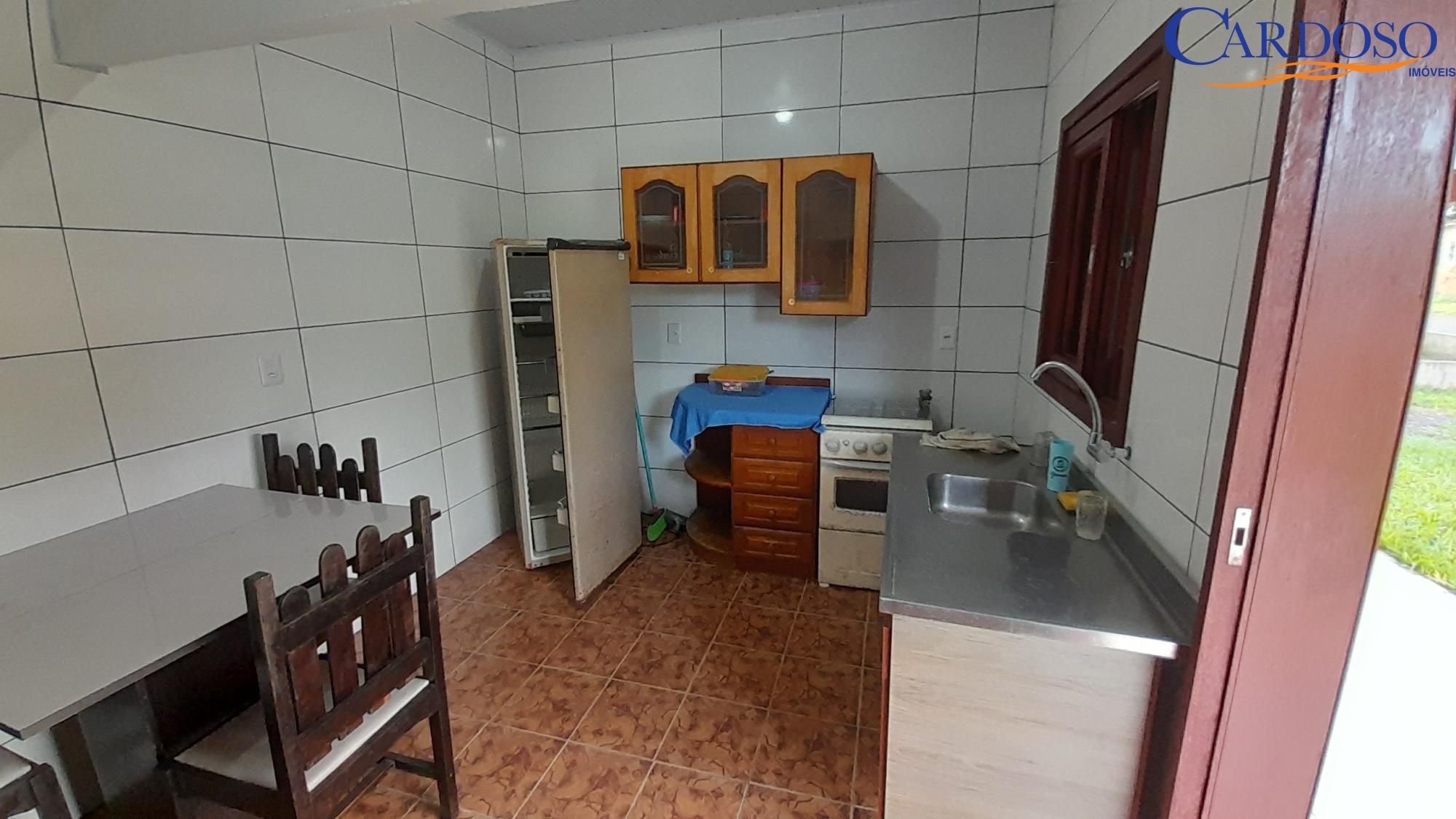 Casa à venda com 4 quartos, 90m² - Foto 13