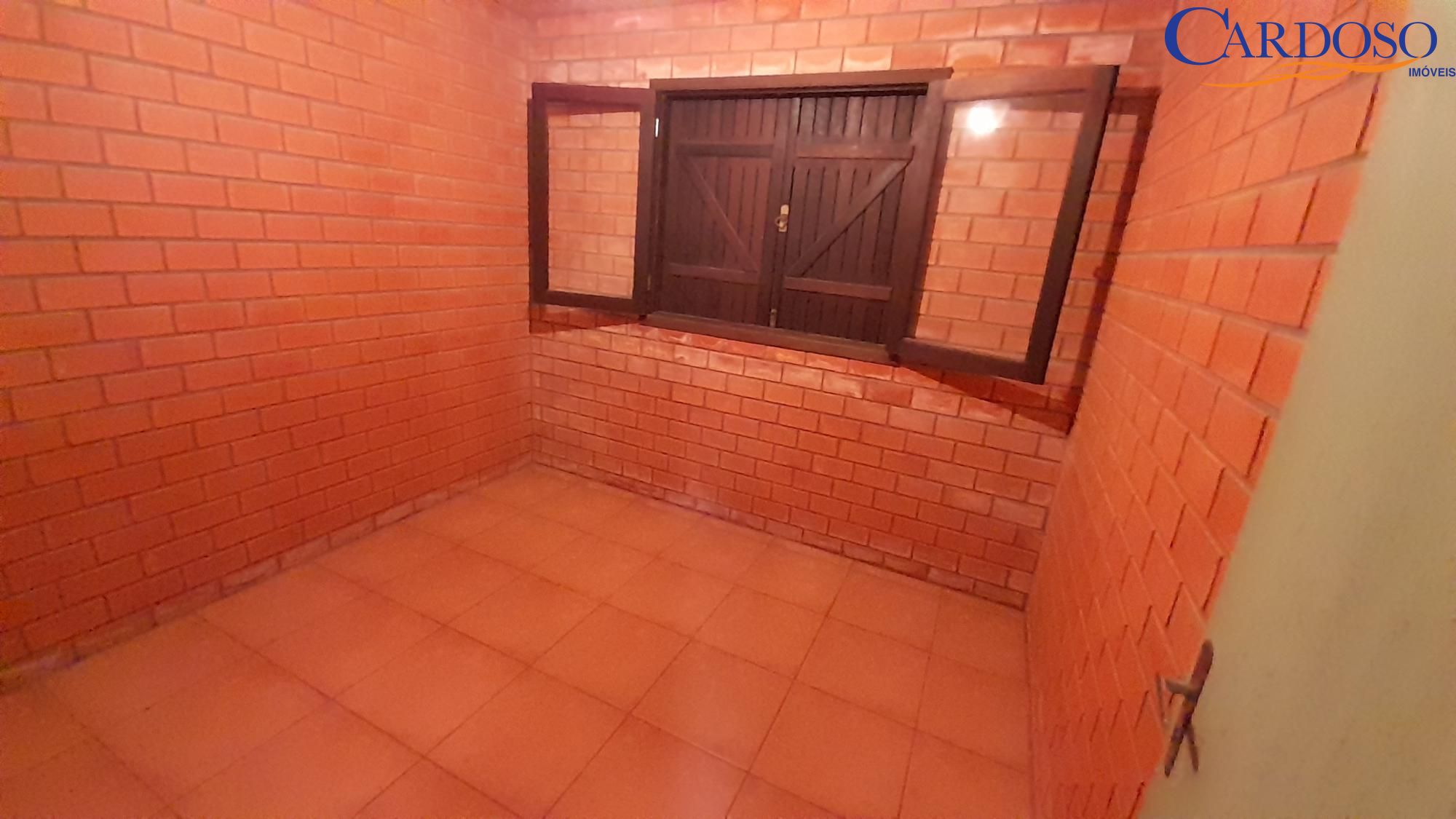 Casa à venda com 3 quartos, 90m² - Foto 11