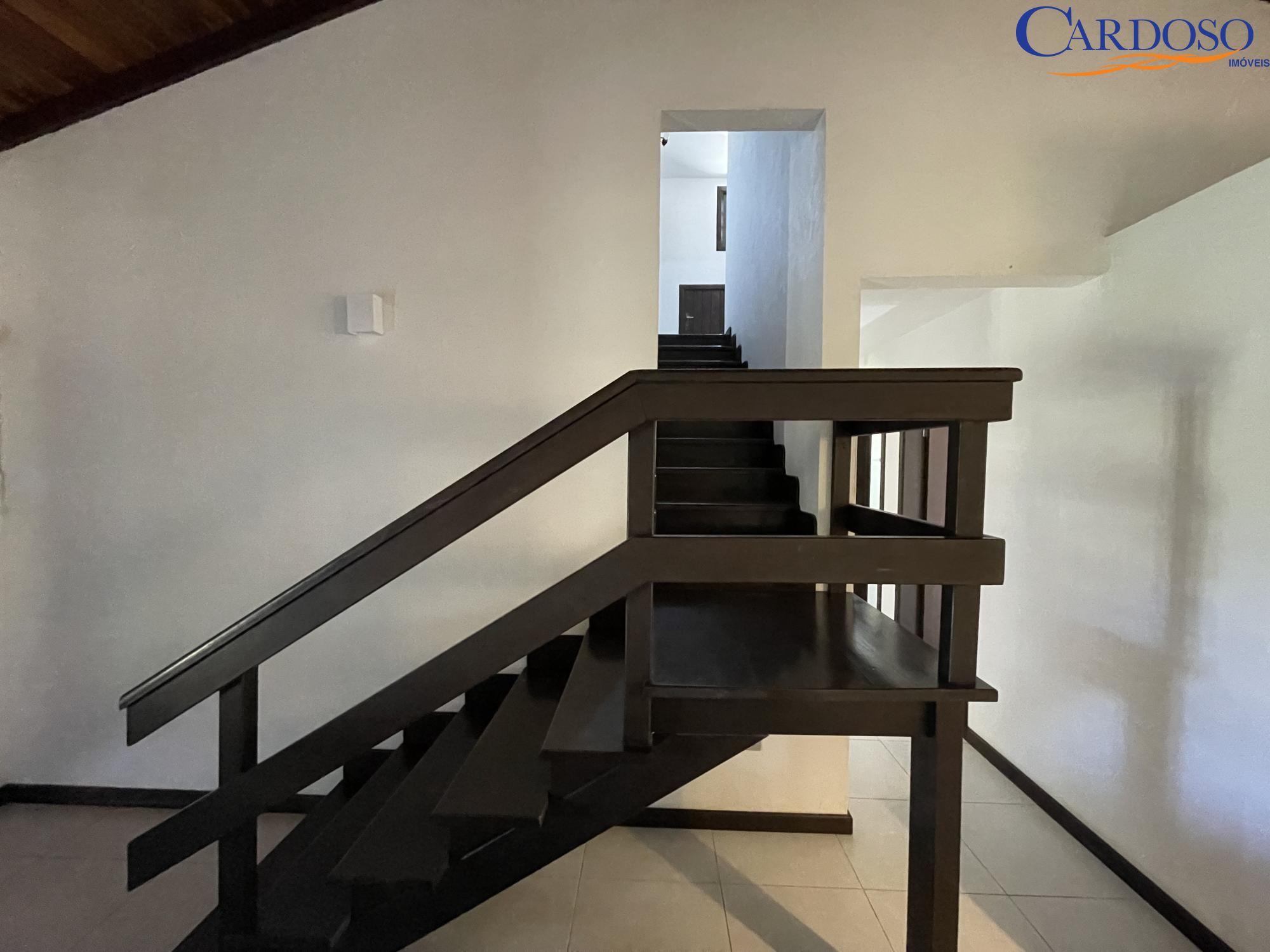 Casa à venda com 5 quartos, 234m² - Foto 17