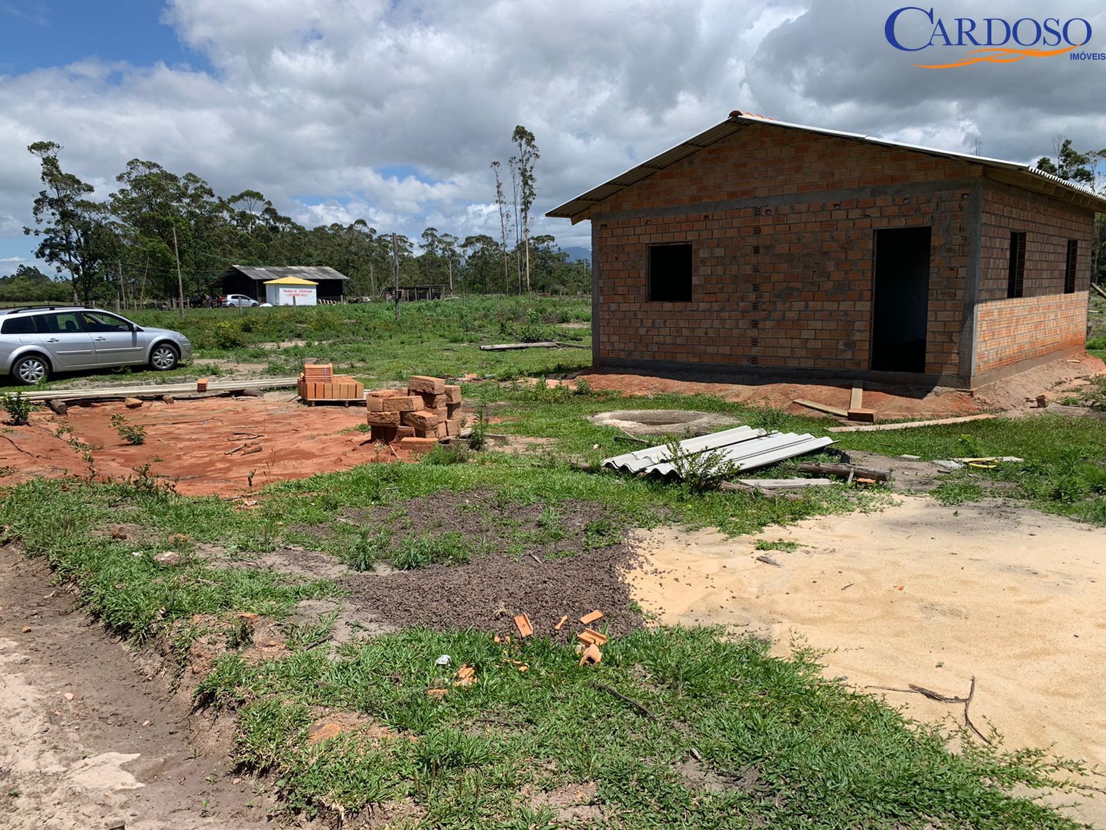 Chácara à venda com 2 quartos, 62m² - Foto 2