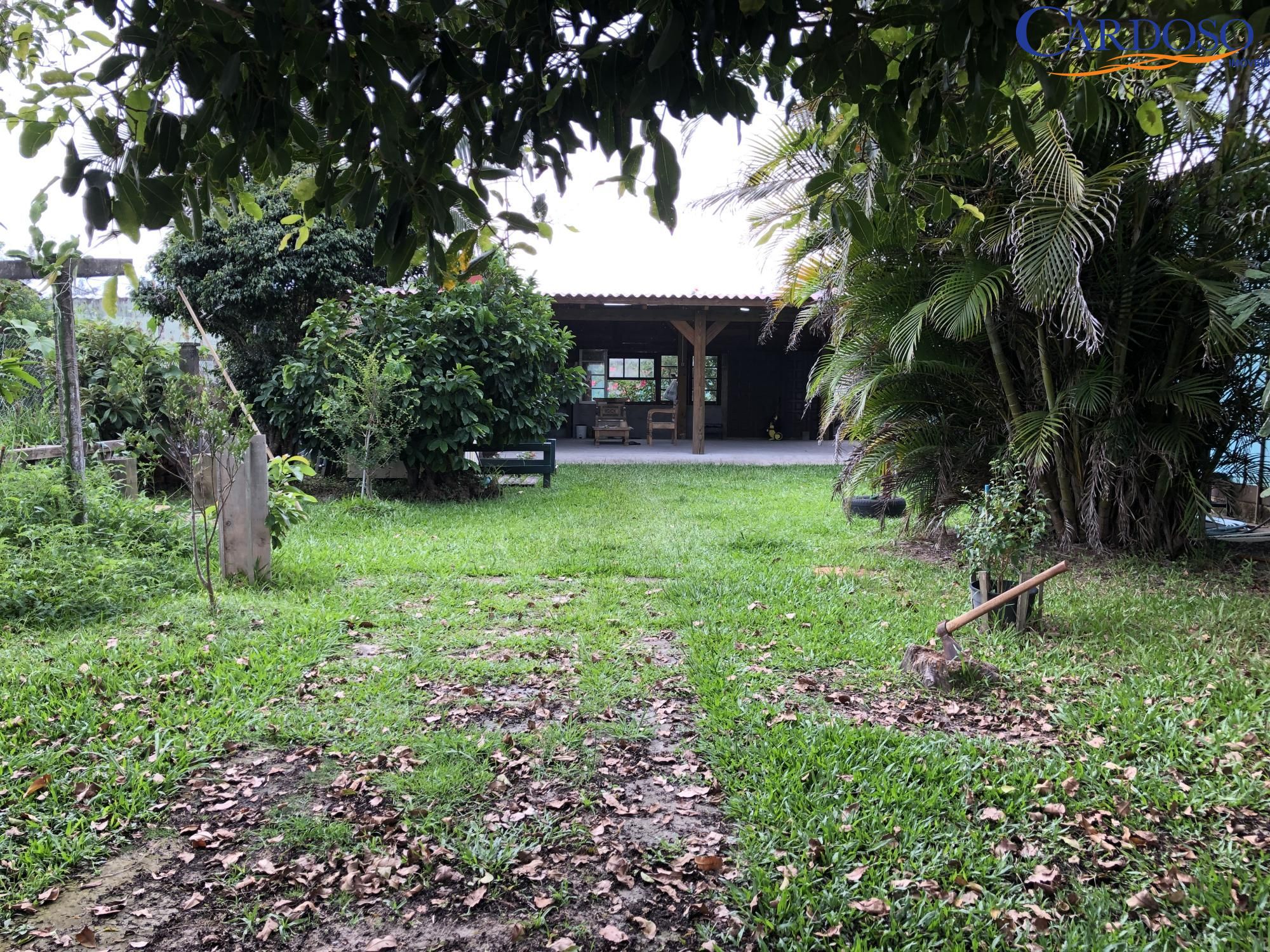 Casa à venda com 5 quartos, 230m² - Foto 9