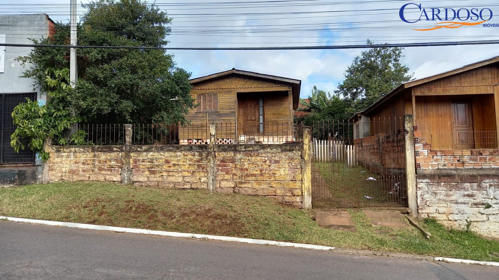 Casa  venda  no Parque Ipiranga - Gravata, RS. Imveis