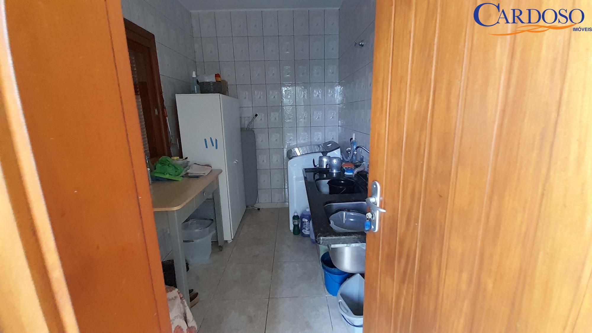 Casa à venda com 3 quartos, 305m² - Foto 34