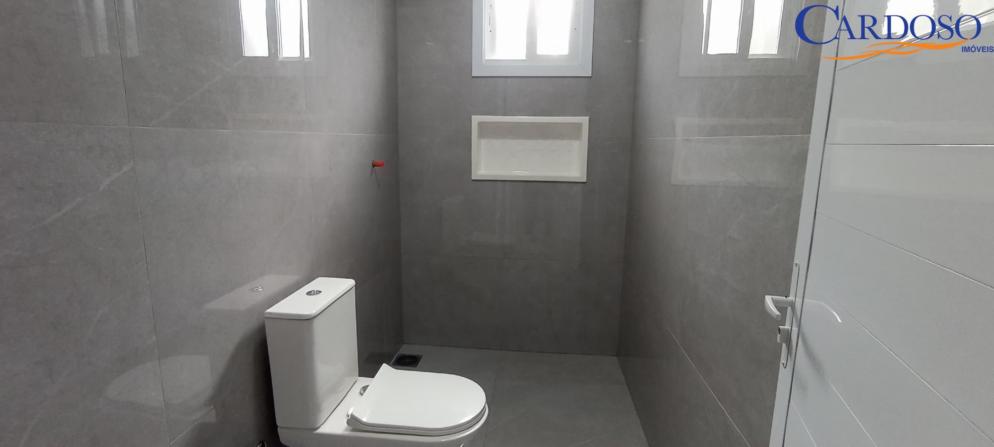 Casa à venda com 3 quartos, 106m² - Foto 2