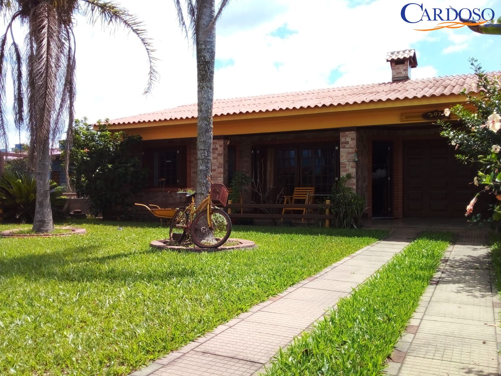 Casa, 3 quartos, 110 m² - Foto 1