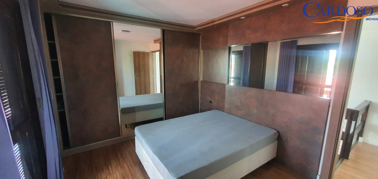 Casa à venda com 4 quartos, 260m² - Foto 7