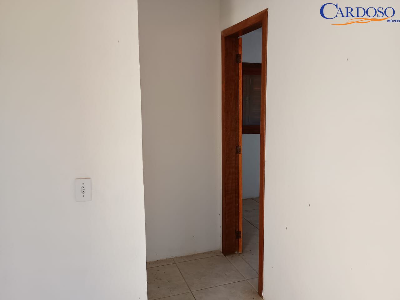 Casa à venda com 3 quartos, 66m² - Foto 10