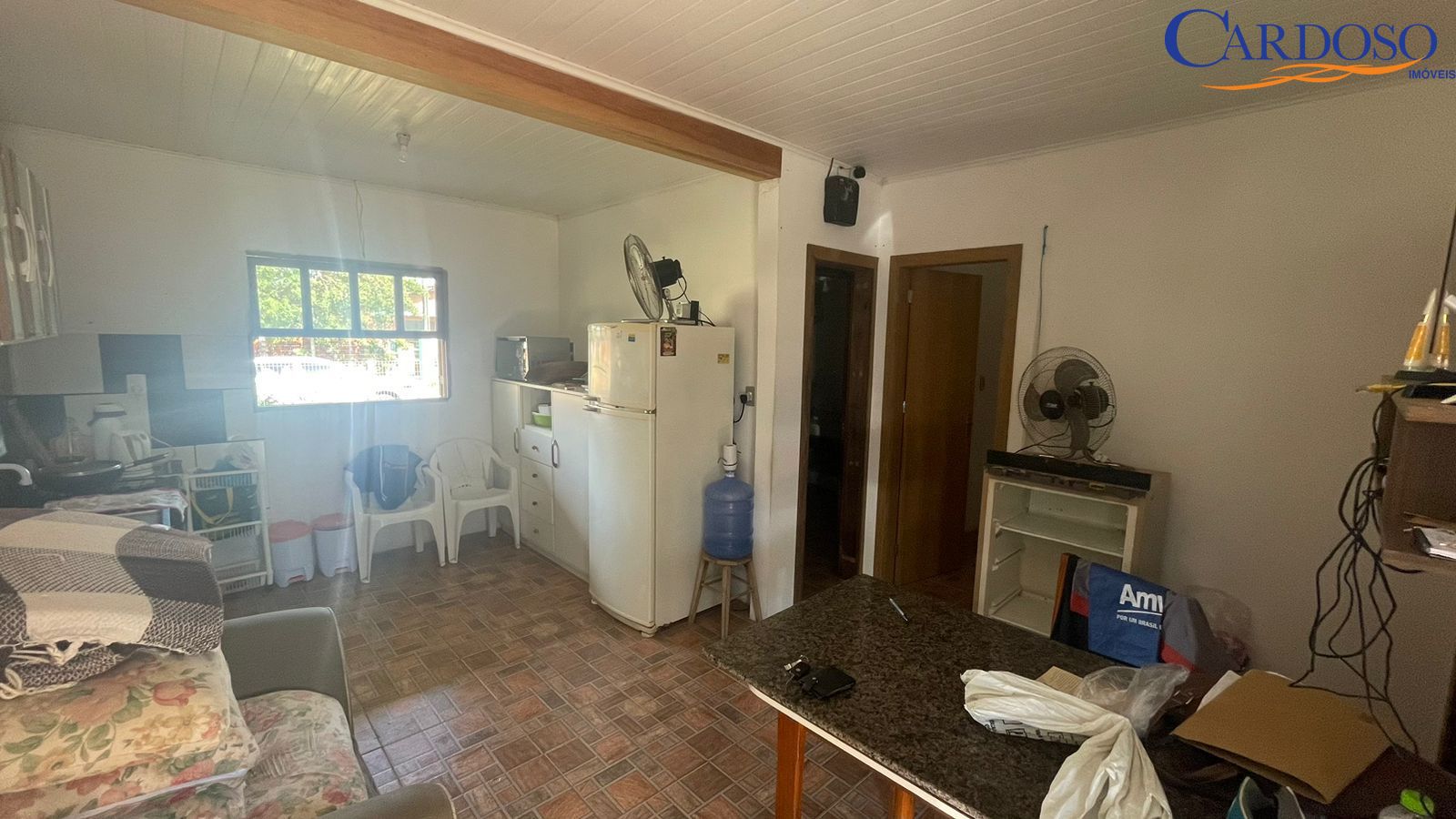 Casa à venda com 2 quartos, 300m² - Foto 13