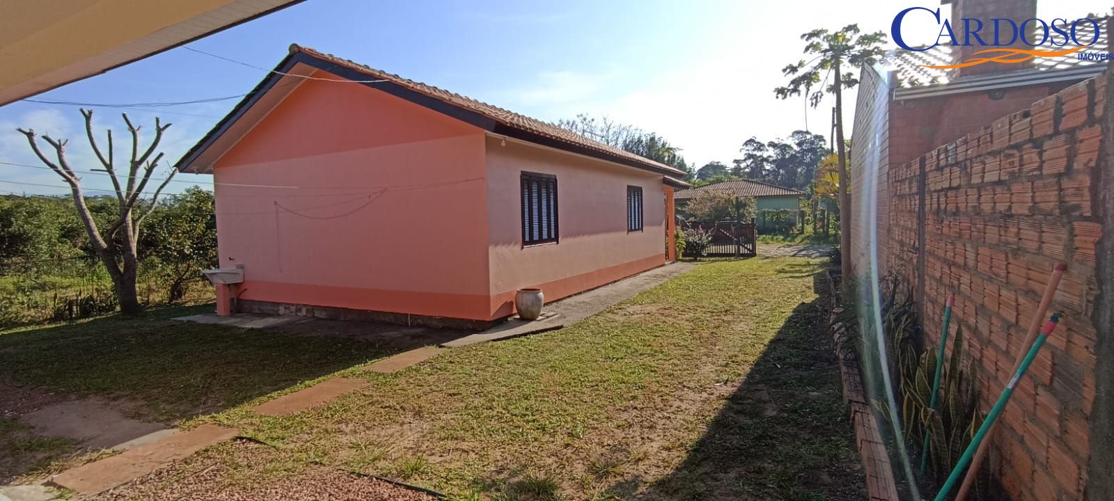 Casa à venda com 4 quartos, 121m² - Foto 7