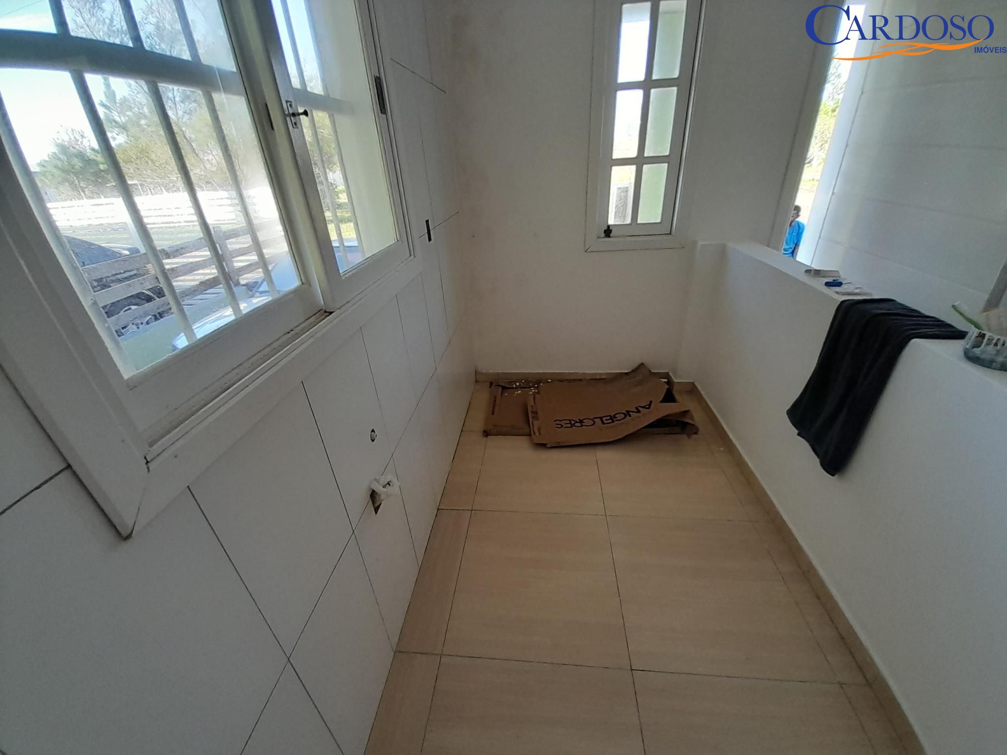 Casa à venda com 3 quartos, 85m² - Foto 5