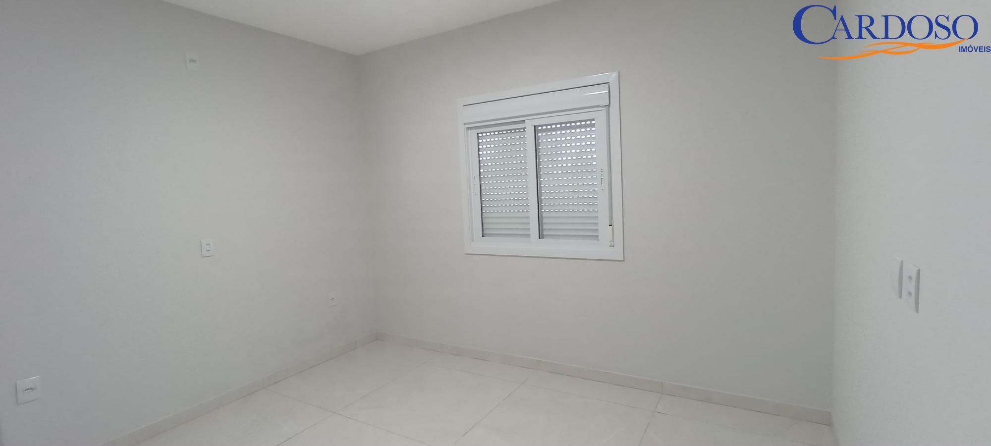 Casa à venda com 3 quartos, 106m² - Foto 12