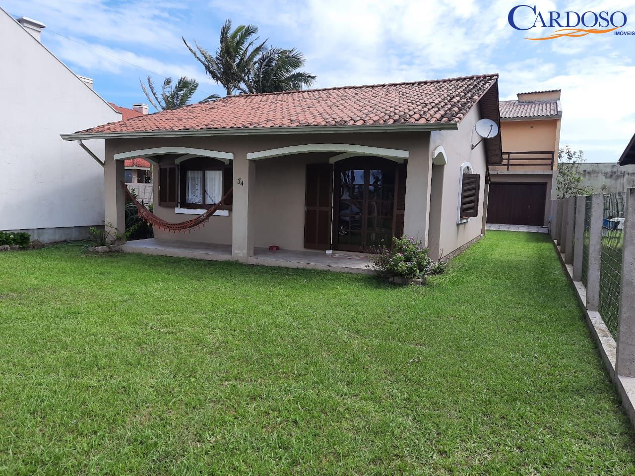 Casa, 4 quartos, 185 m² - Foto 1