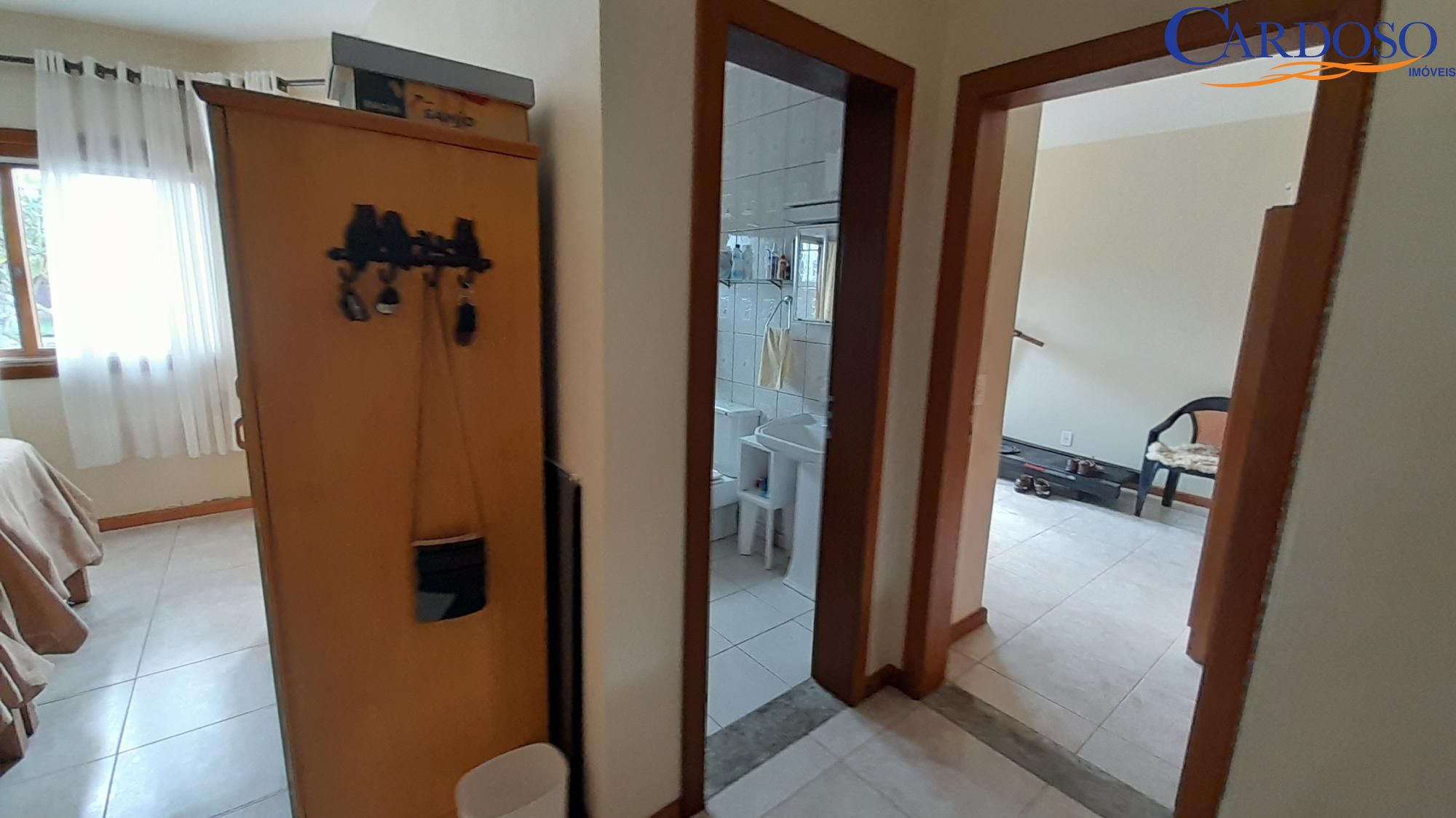 Casa à venda com 3 quartos, 305m² - Foto 10