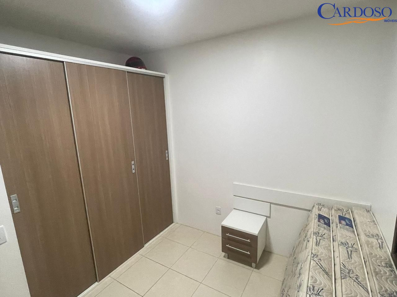 Casa à venda com 4 quartos, 240m² - Foto 11