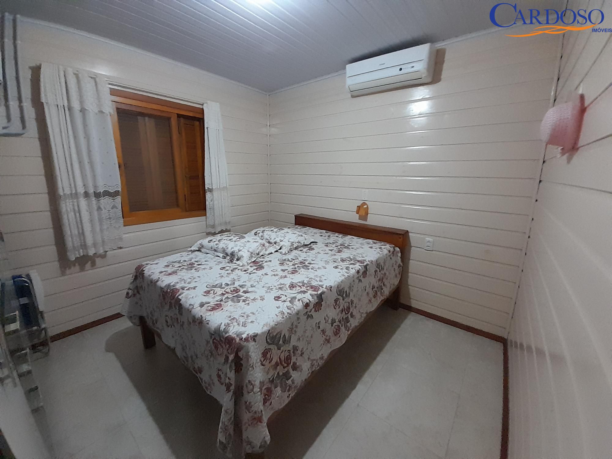 Casa à venda com 2 quartos, 170m² - Foto 25