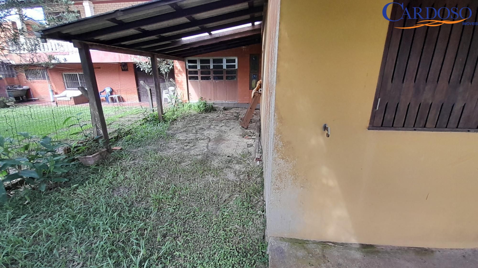 Casa à venda com 3 quartos, 90m² - Foto 3