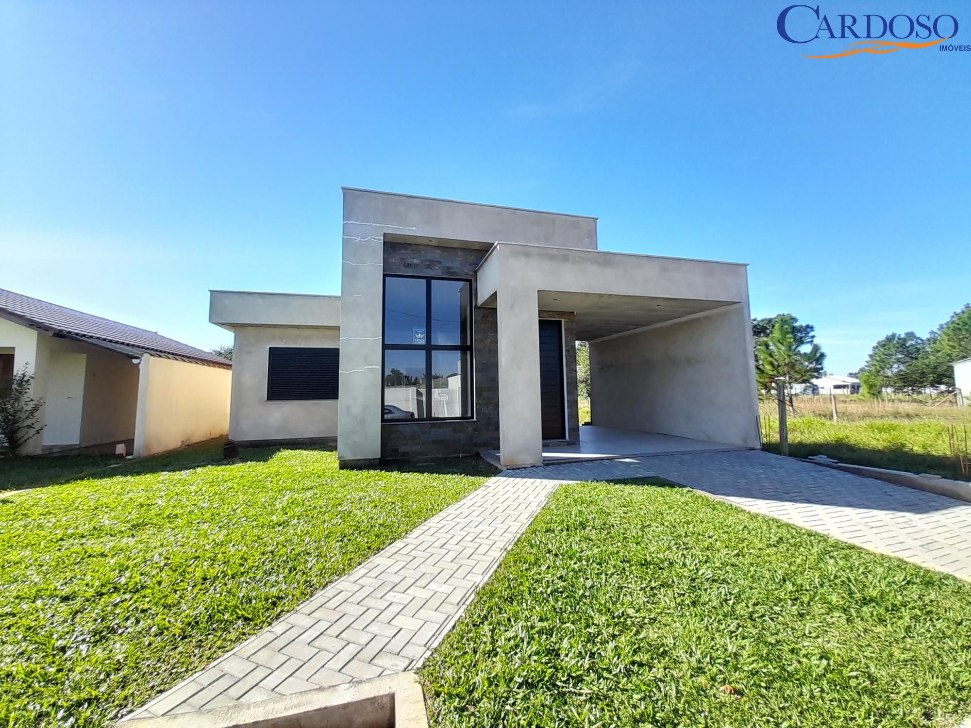 Casa à venda com 2 quartos, 117m² - Foto 2