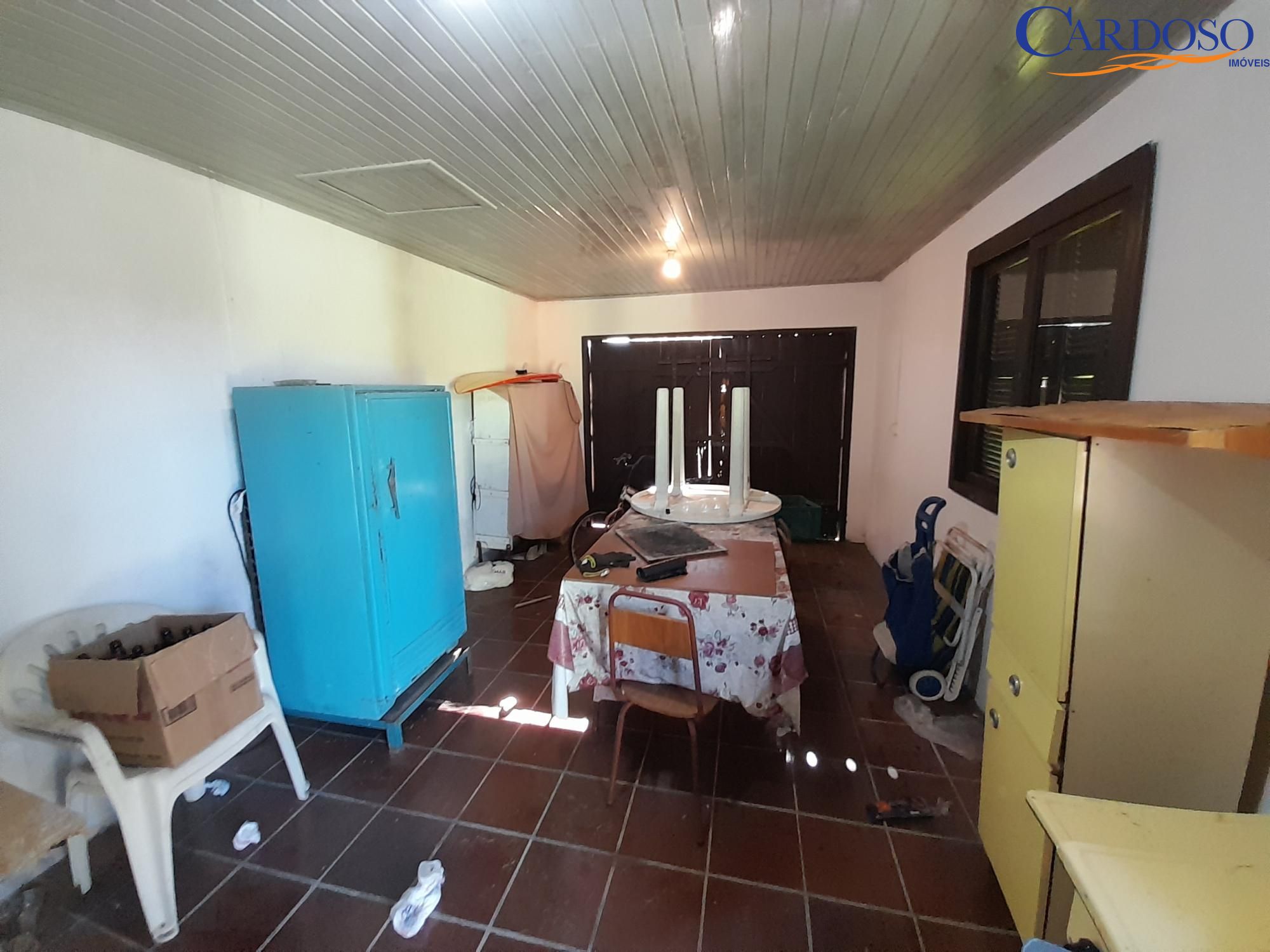 Casa à venda com 2 quartos, 90m² - Foto 12