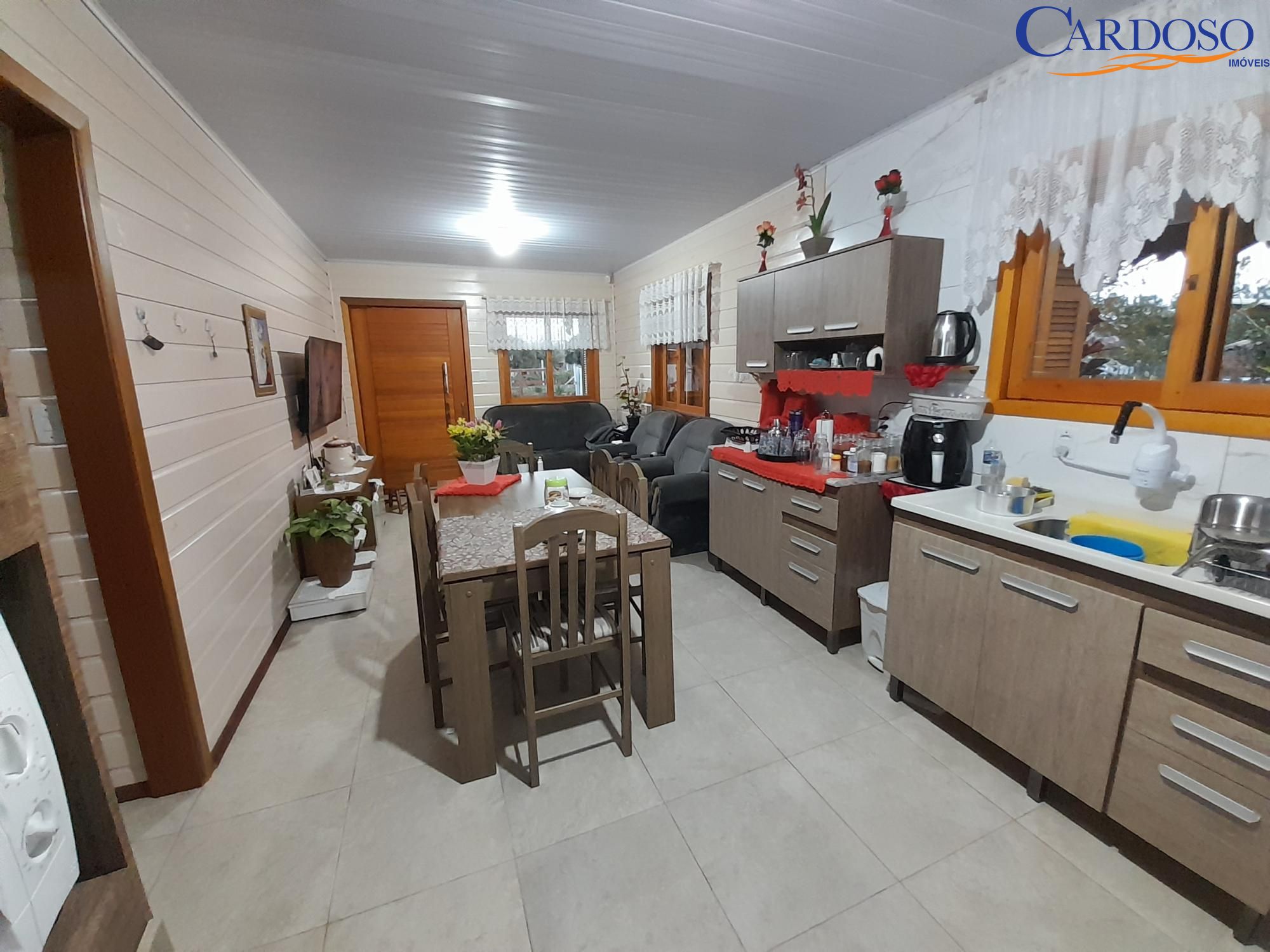 Casa à venda com 2 quartos, 170m² - Foto 17