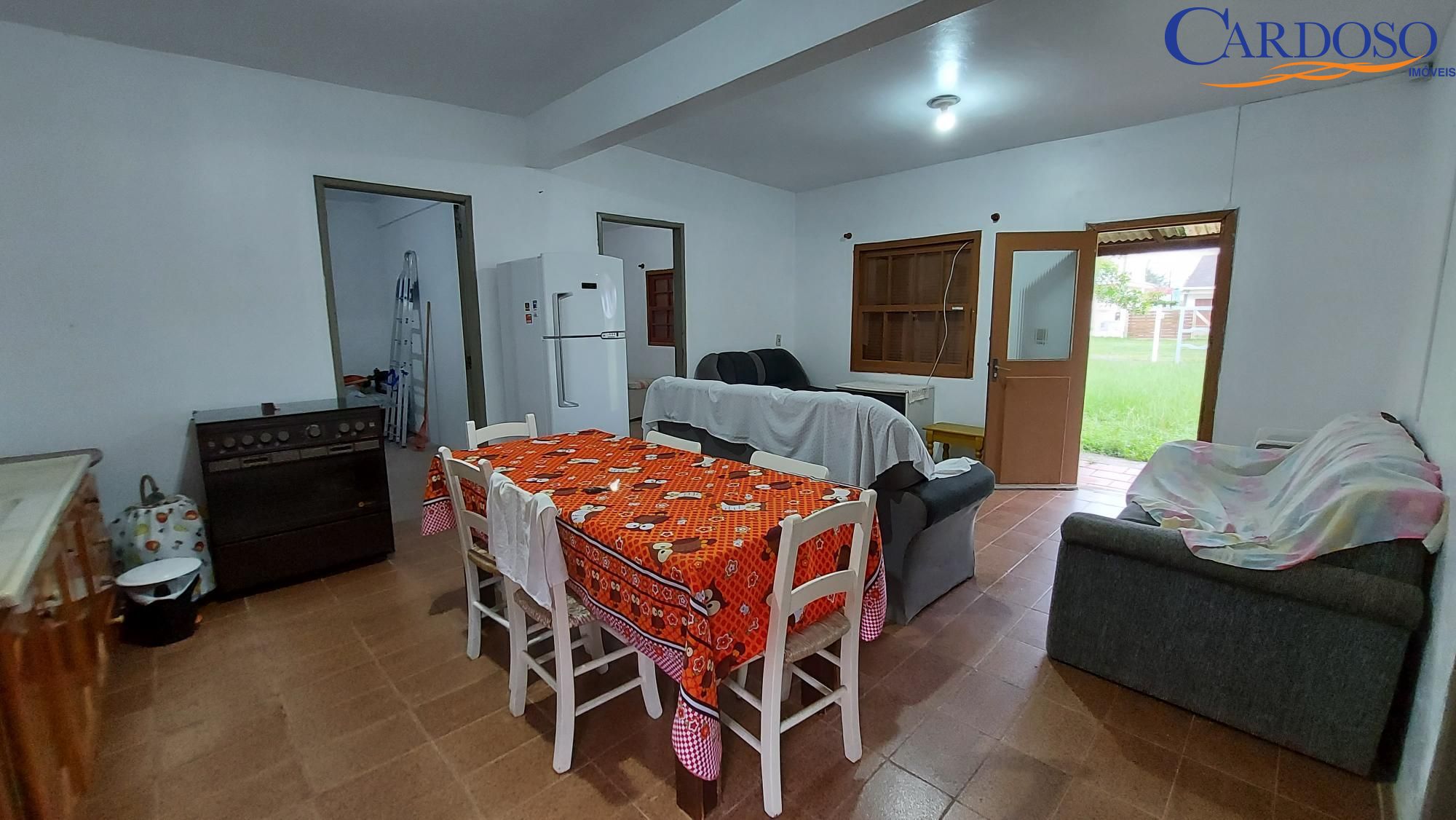 Casa com 3 Dormitórios à venda, 84 m² por R$ 200.000,00