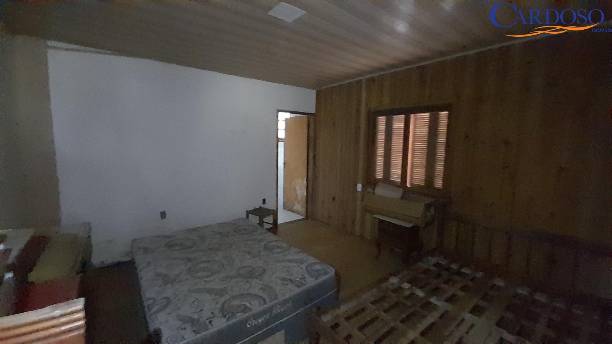 Casa à venda com 3 quartos, 60m² - Foto 11