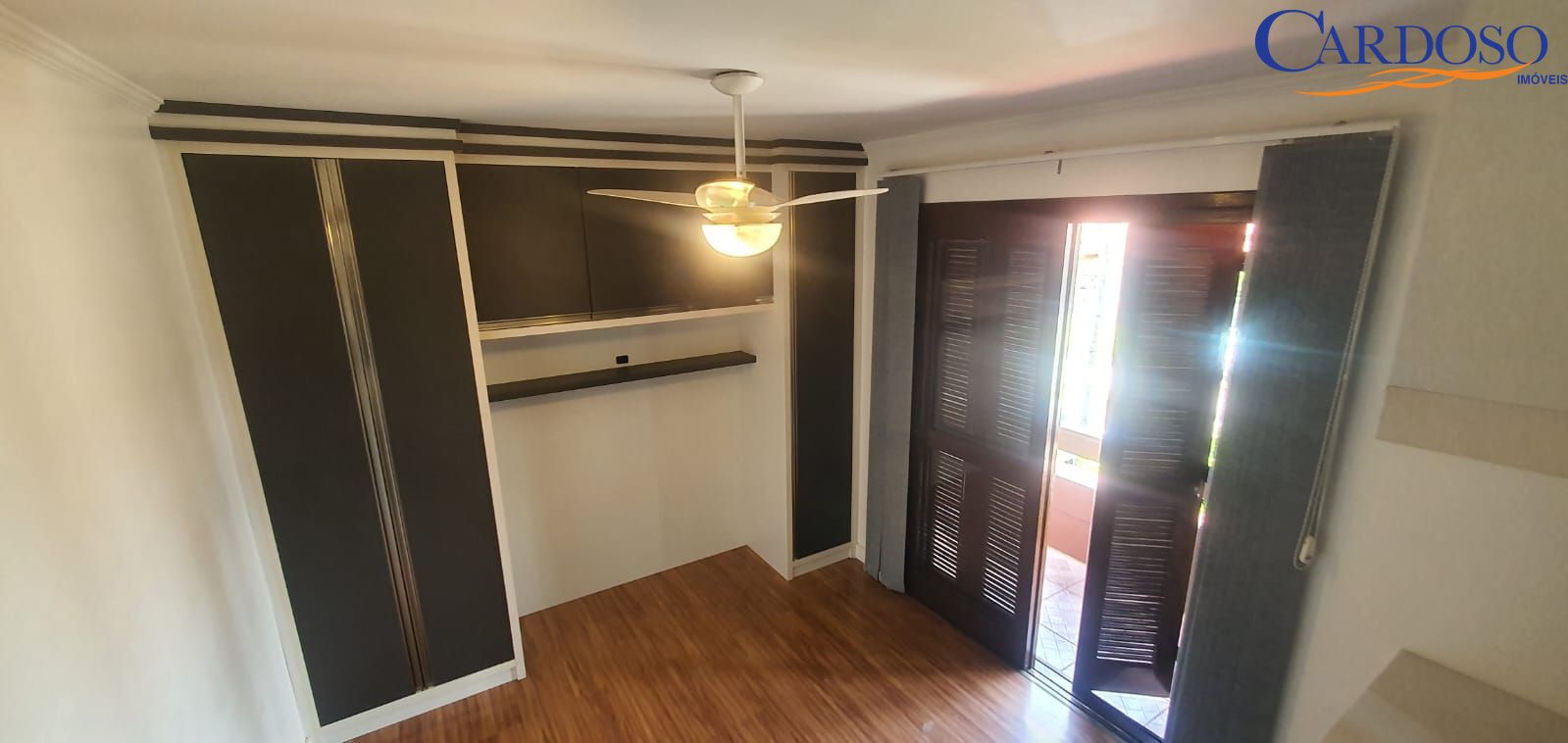 Casa à venda com 4 quartos, 260m² - Foto 9