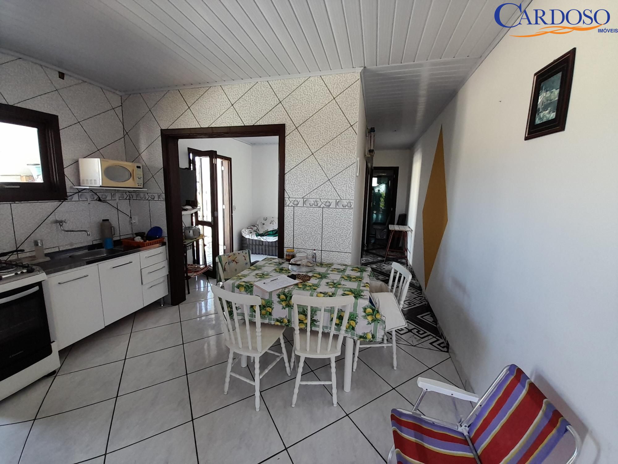 Casa à venda com 4 quartos, 200m² - Foto 5