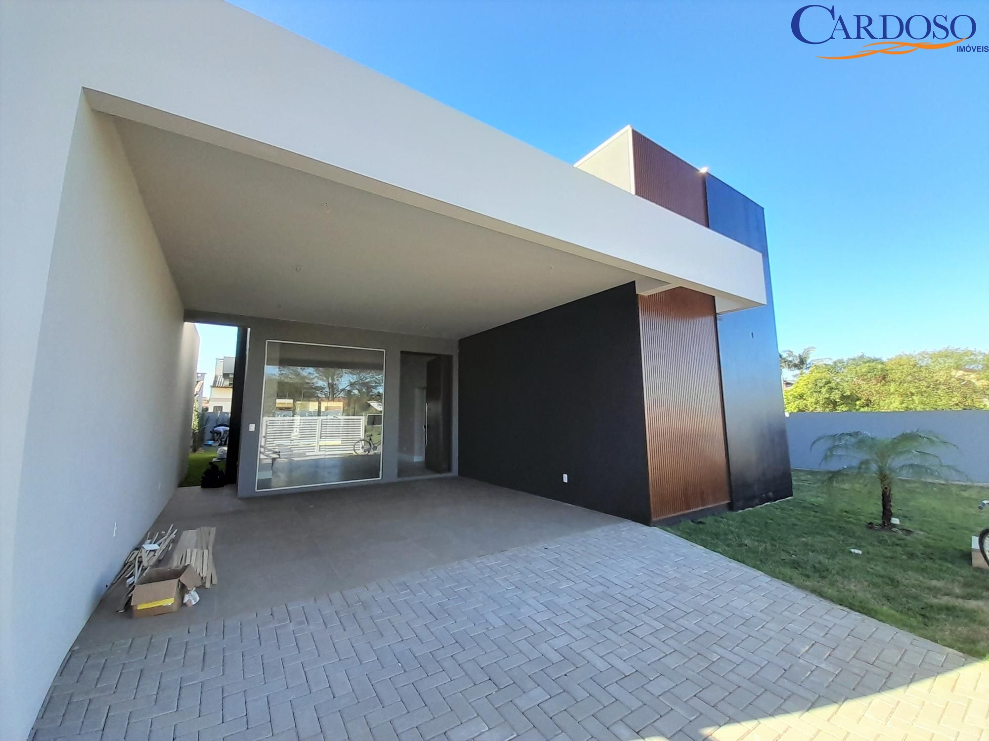 Casa à venda com 3 quartos, 157m² - Foto 3