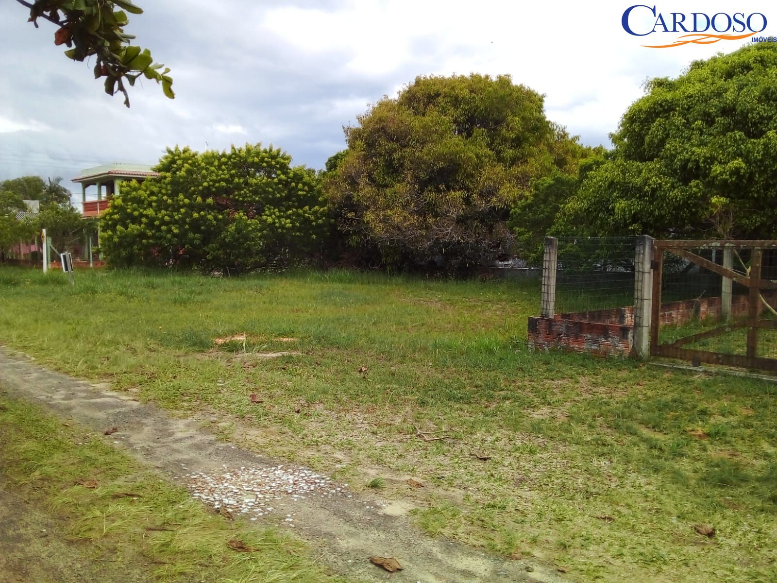 Terreno, 300 m² - Foto 3